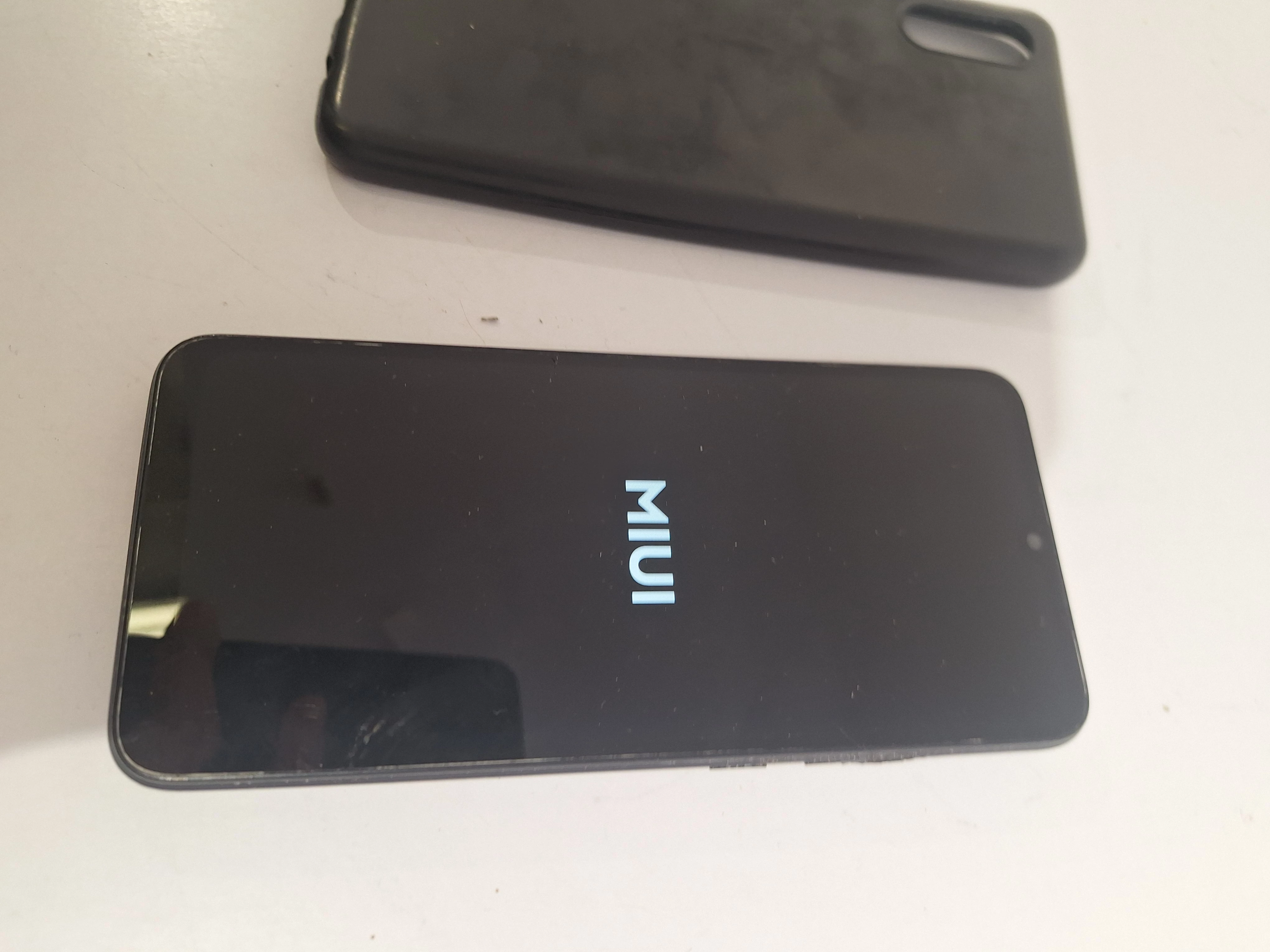 telefon-redmi-9a-32gb-zbity-ekran-uszkodzony-przycisk-boczny-typ-202685-212929