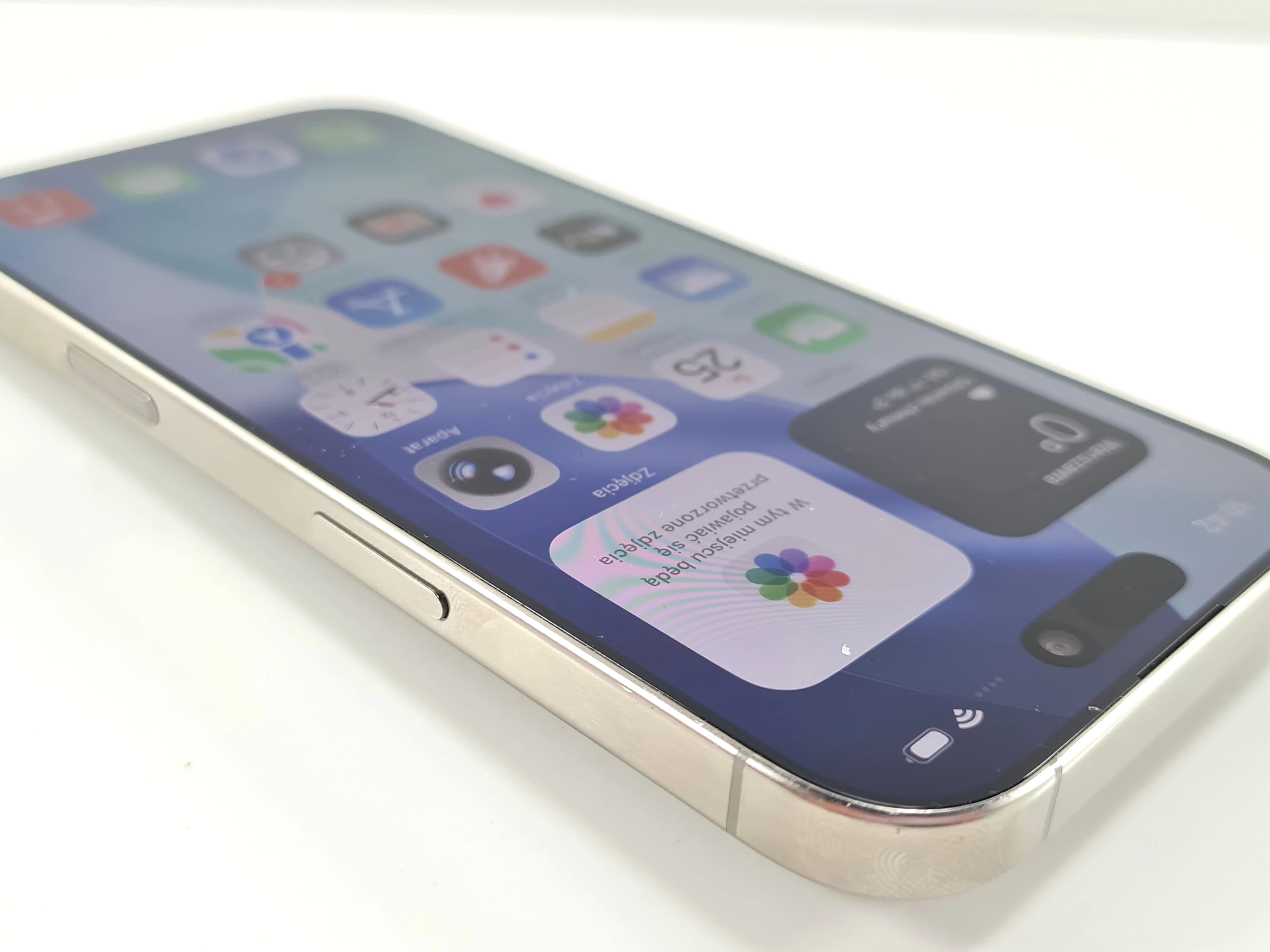 telefon-iphone-16-pro-256gb-bat94-transmisja-danych-217-2048