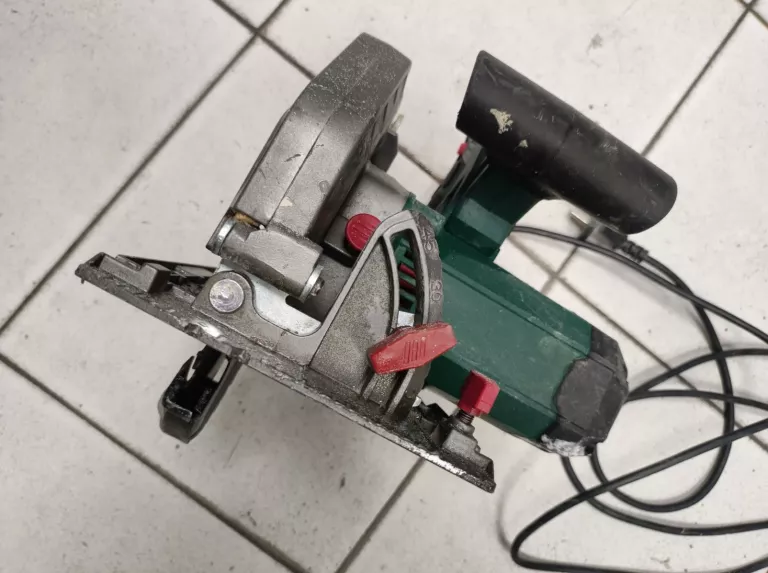 pila-tarczowa-parkside-phks-1350-srednica-otworu-pily-100