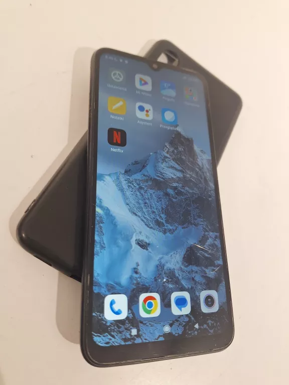 telefon-redmi-9a-32gb-zbity-ekran-uszkodzony-przycisk-boczny-kolor-249512-1647420