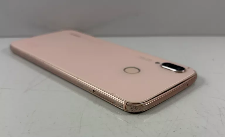 telefon-huawei-p20-lite-64gb-zbity-wbudowana-pamiec-202869-214193
