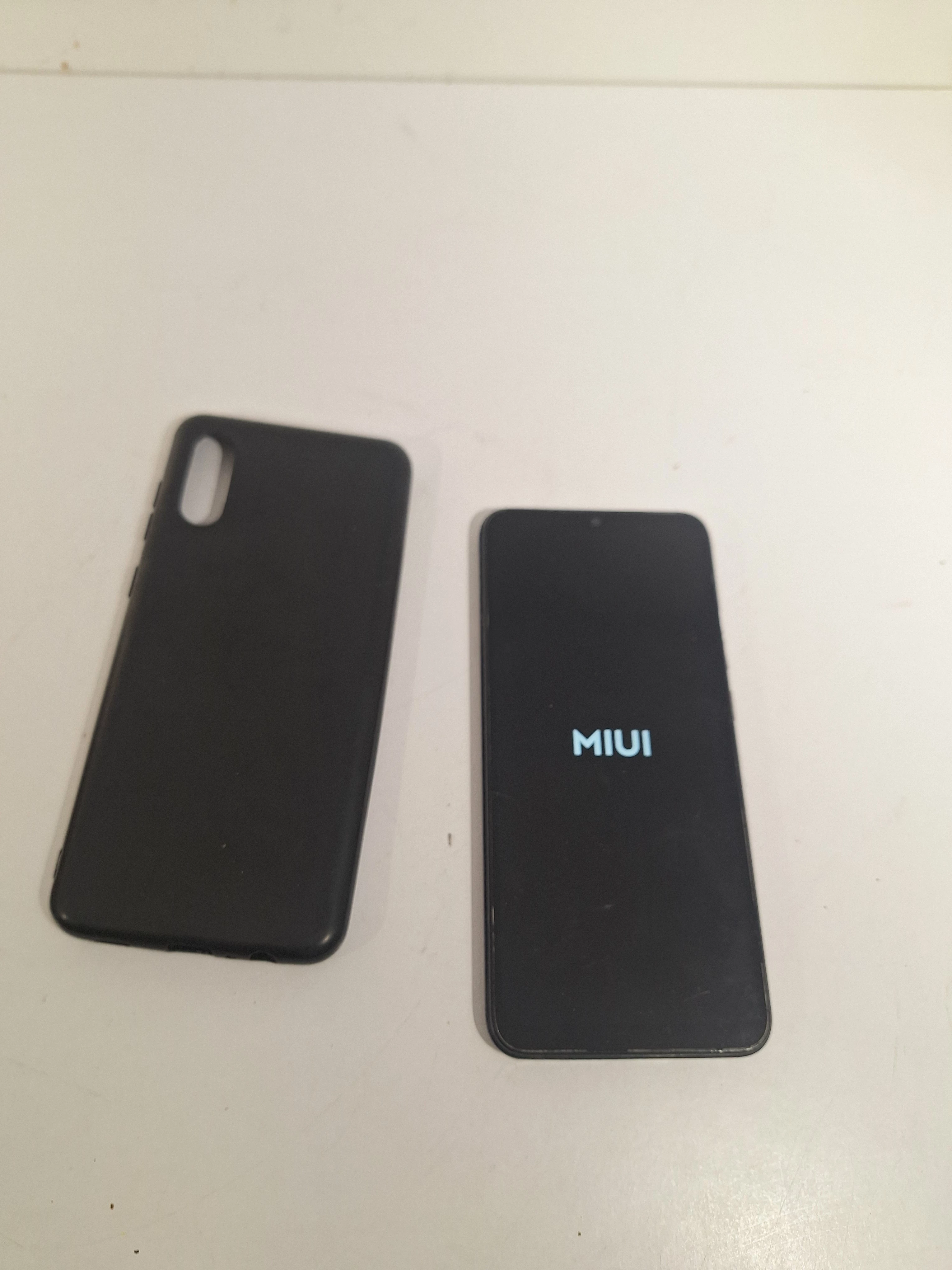 telefon-redmi-9a-32gb-zbity-ekran-uszkodzony-przycisk-boczny-stan-11323-238062