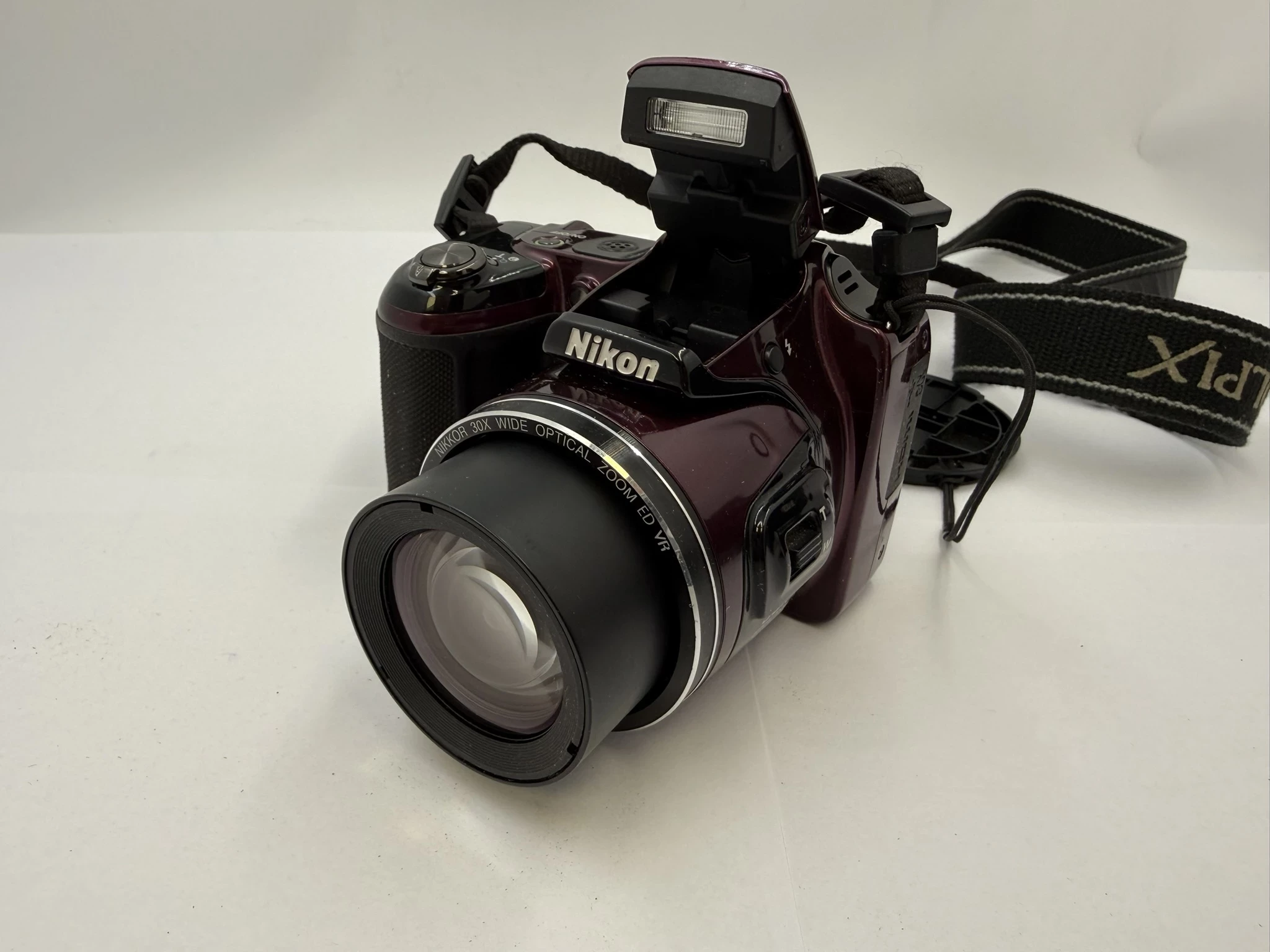 aparat-cyfrowy-nikon-l820-rozdzielczosc-1600