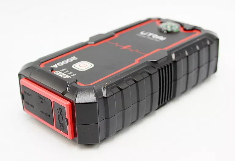 urzadzenie-rozruchowe-utrai-jump-starter-jstar-one-22000-mah-2000a-waga-produktu-z-opakowaniem-jednostkowym-2000