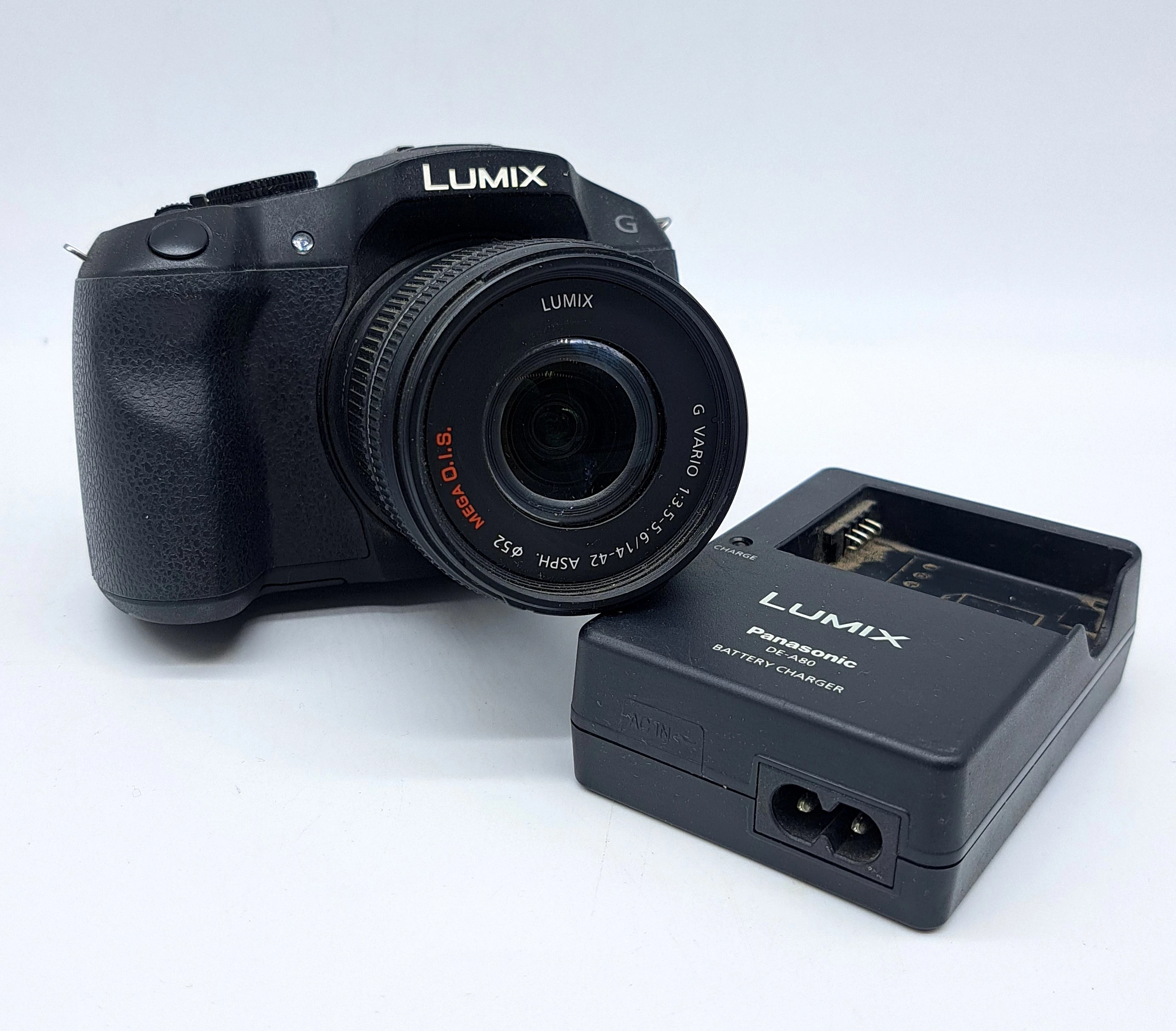 aparat-panasonic-lumix-dmc-g6-ladowarka-bankowa-16e-police