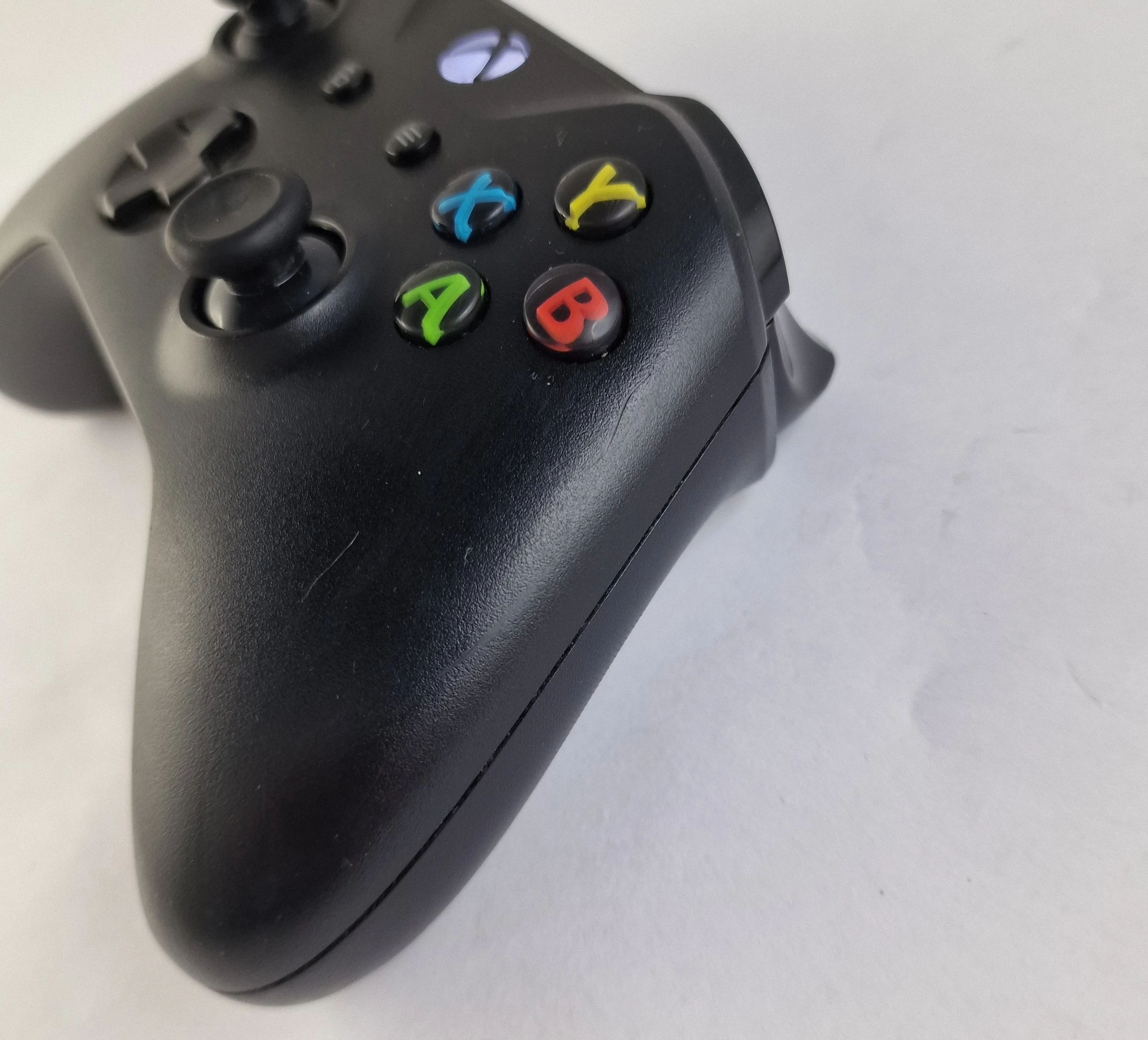 pad-xbox-one-1708-czarny-stan-11323-2