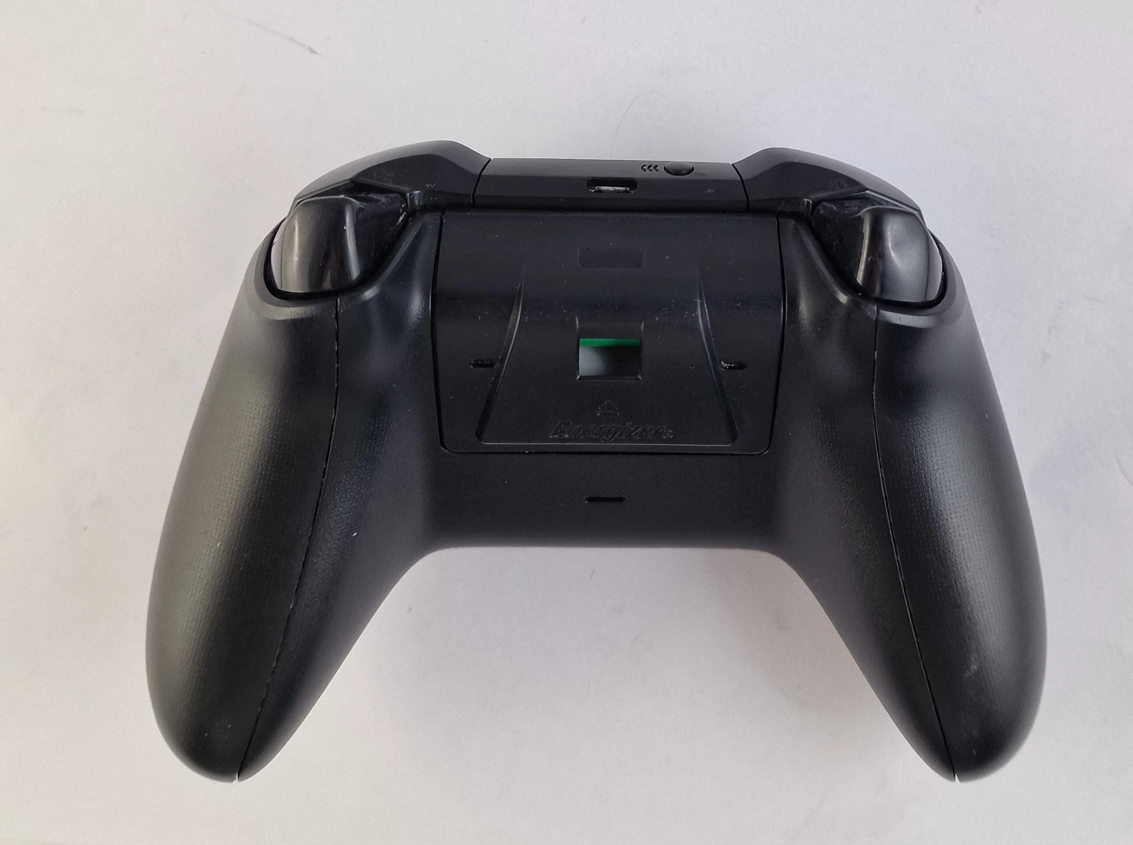 pad-xbox-one-1708-czarny-ean-gtin-042406056236