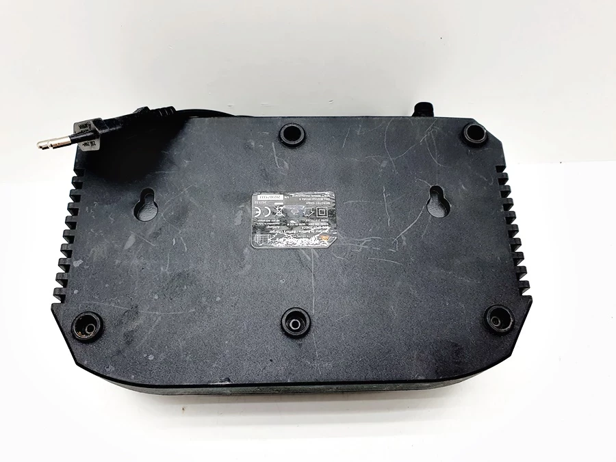 yard-force-ladowarka-podwojna-20v-2x2a-alc40d-kod-producenta-alc40d