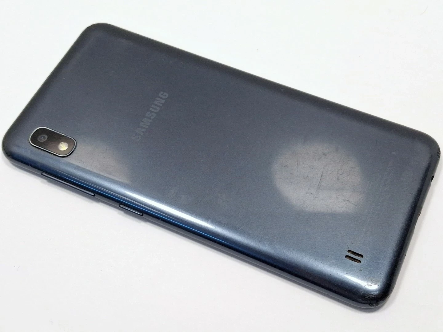 telefon-samsung-galaxy-a10-232gb-ba-wbudowana-pamiec-202869-214197