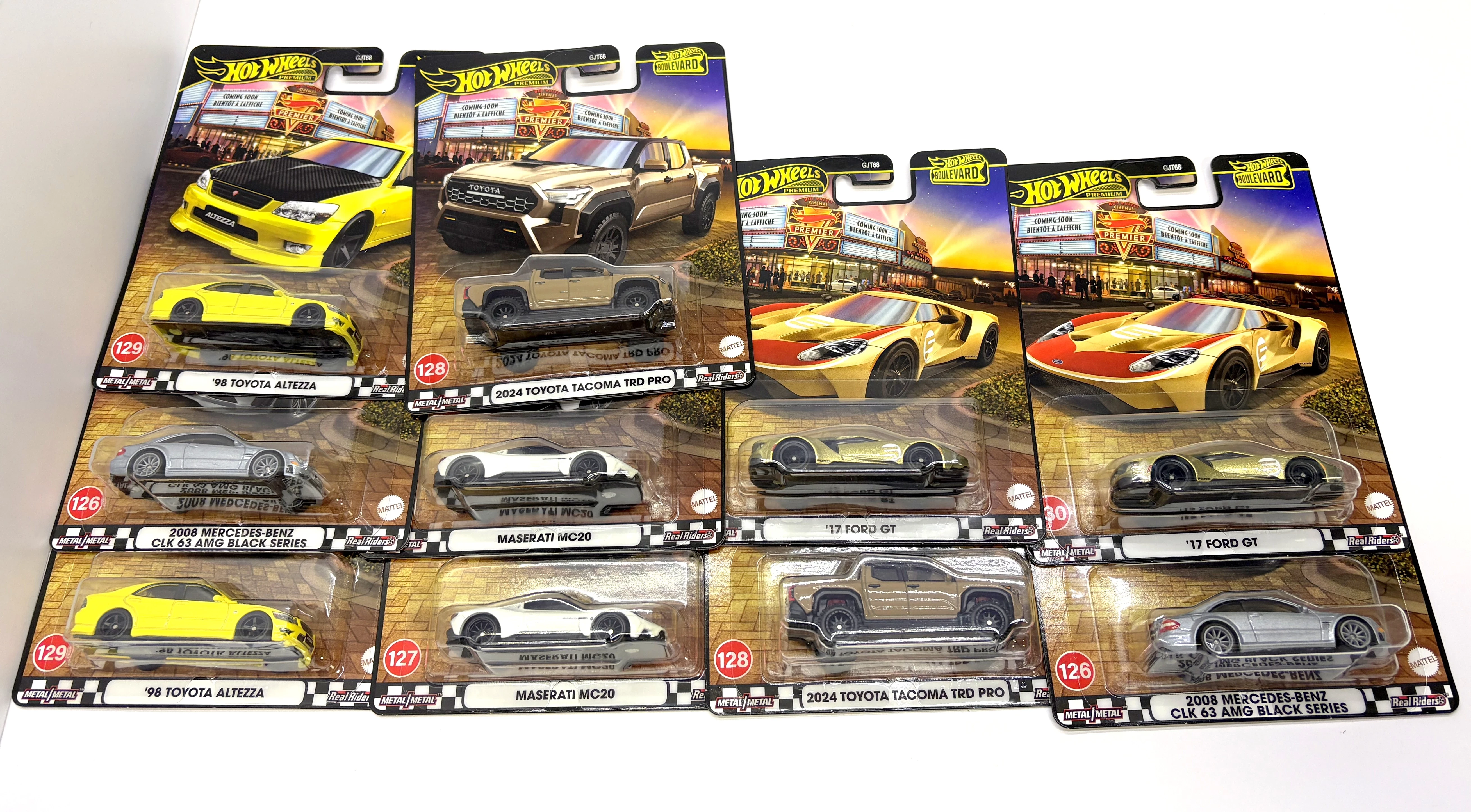 mix-autka-hotwheels-chrobrego-44-radom