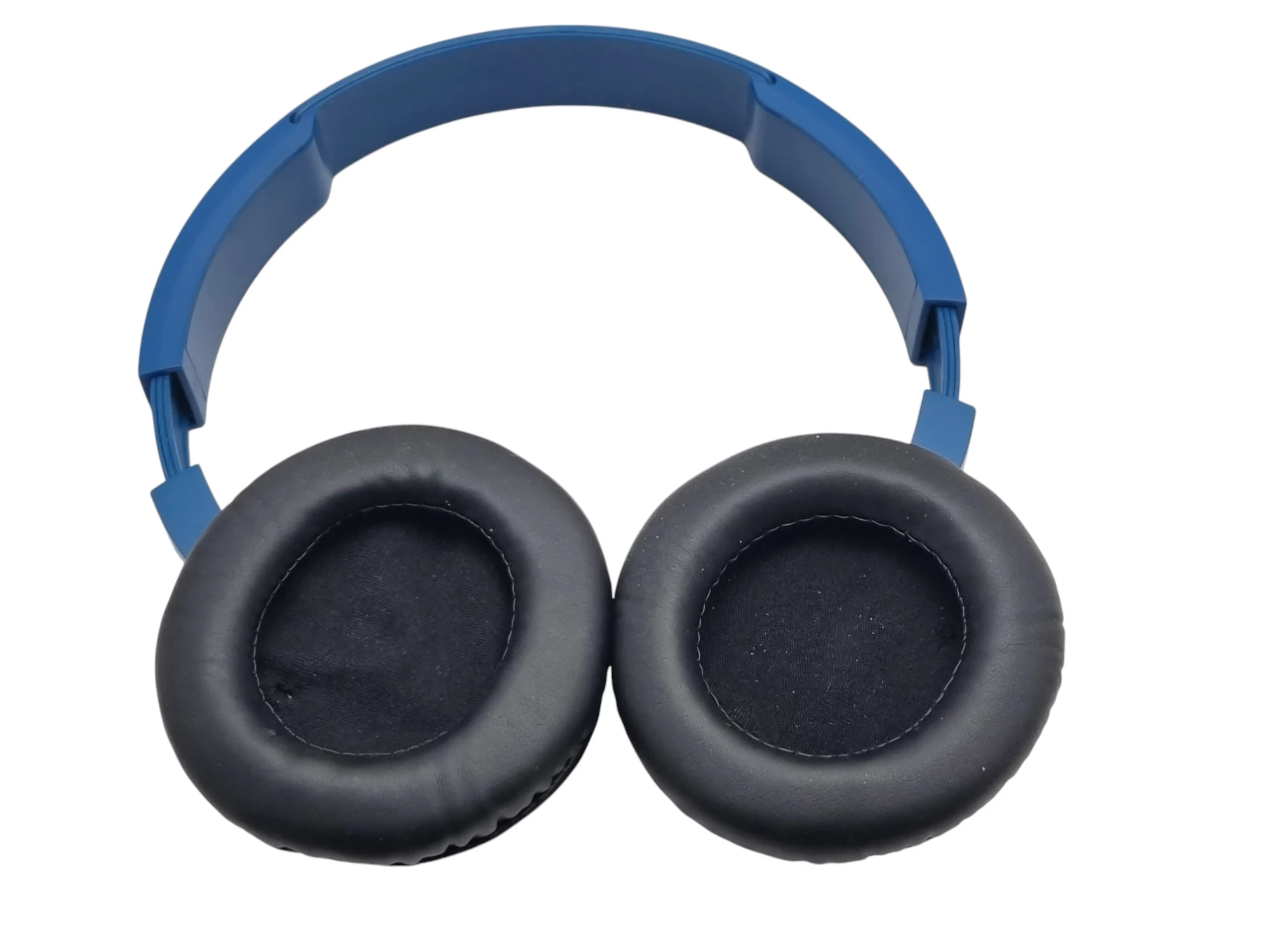 sluchawki-bezprzewodowe-nauszne-jbl-t450bt-kolor-dominujacy-129357-3