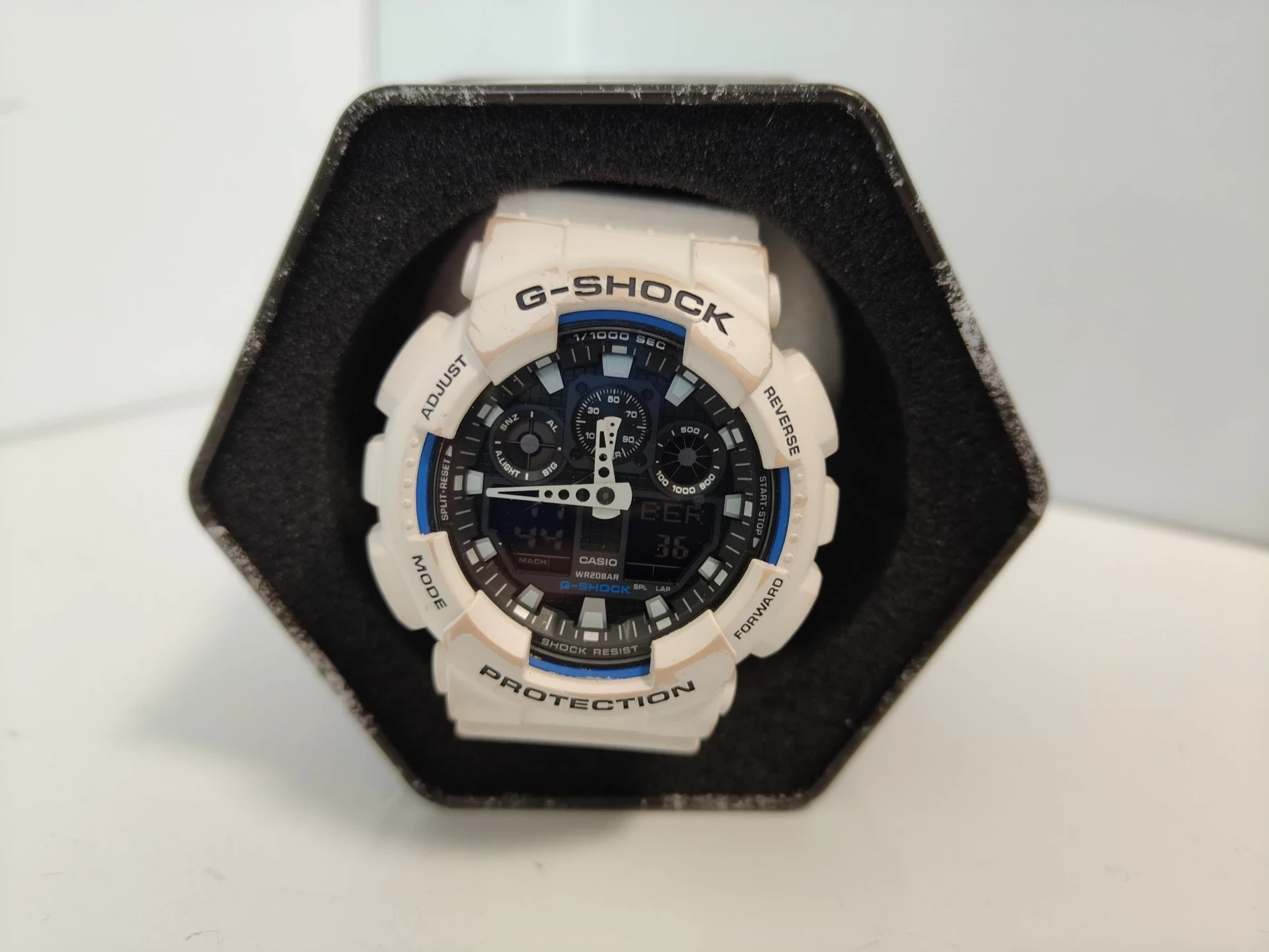 zegarek-casio-g-shock-ga-100b-ean-gtin-4971850948377