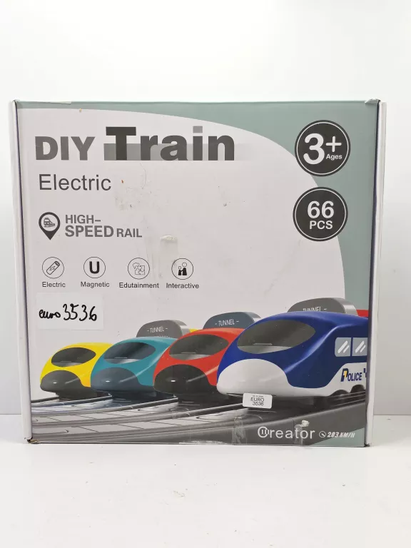 duza-kolejka-elektryczna-pociag-z-wagonikami-tor-na-auta-policja-28-czerwca-126-poznan-ska-x