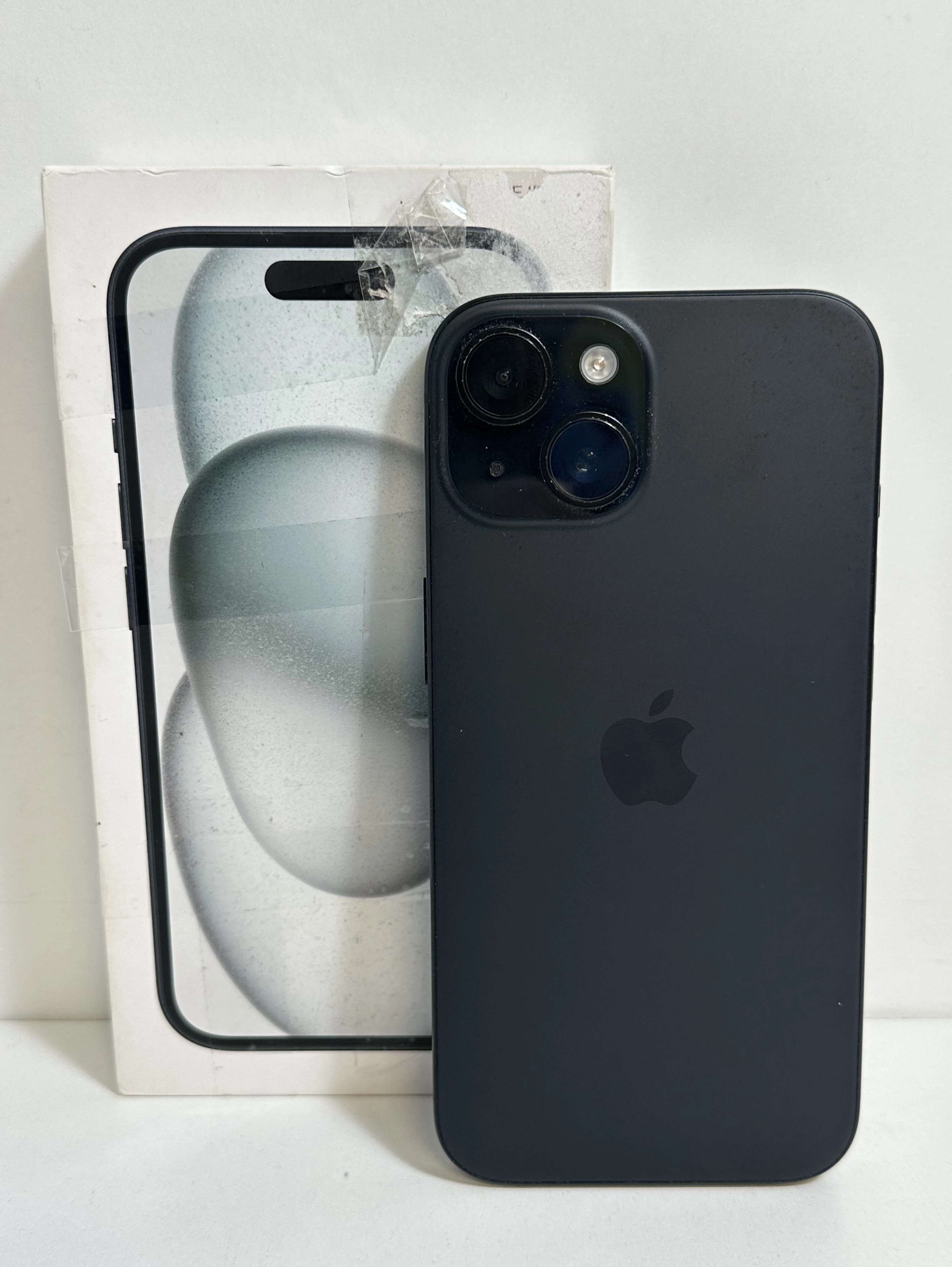 telefon-apple-iphone-15-128gb-87-opis-ean-gtin-0195949035982