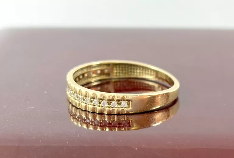 zloty-pierscionek-z-cyrkoniami-p585-164g-r16-rodzaj-2205-16