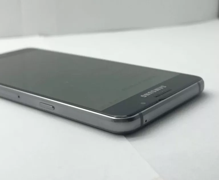 telefon-samsung-galaxy-a5-2016-sm-a510f-216gb-andr70-przekatna-ekranu-52
