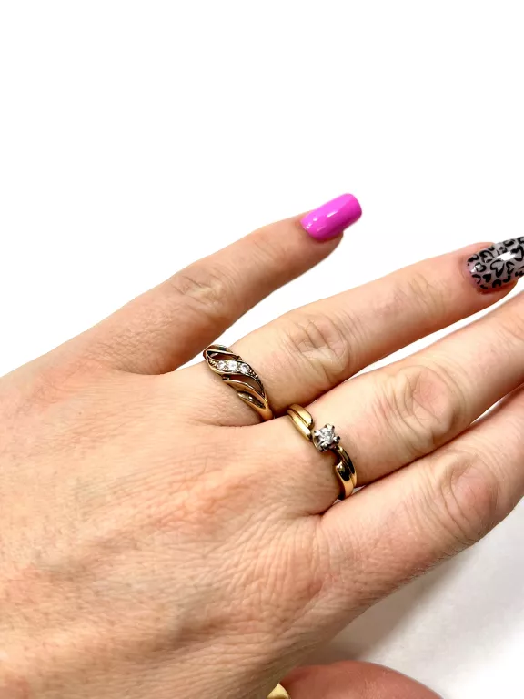 zloty-pierscionek-zdobiony-cyrkoniami-r17-14kt-rodzaj-2205-16