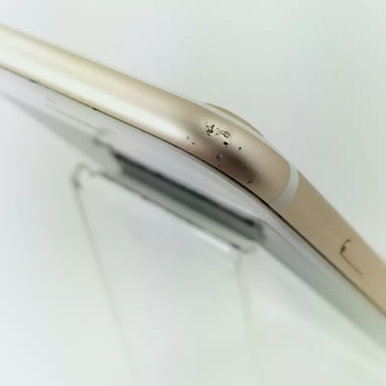 telefon-iphone-7-128gb-100bat-okazja-kod-producenta-mn942pma