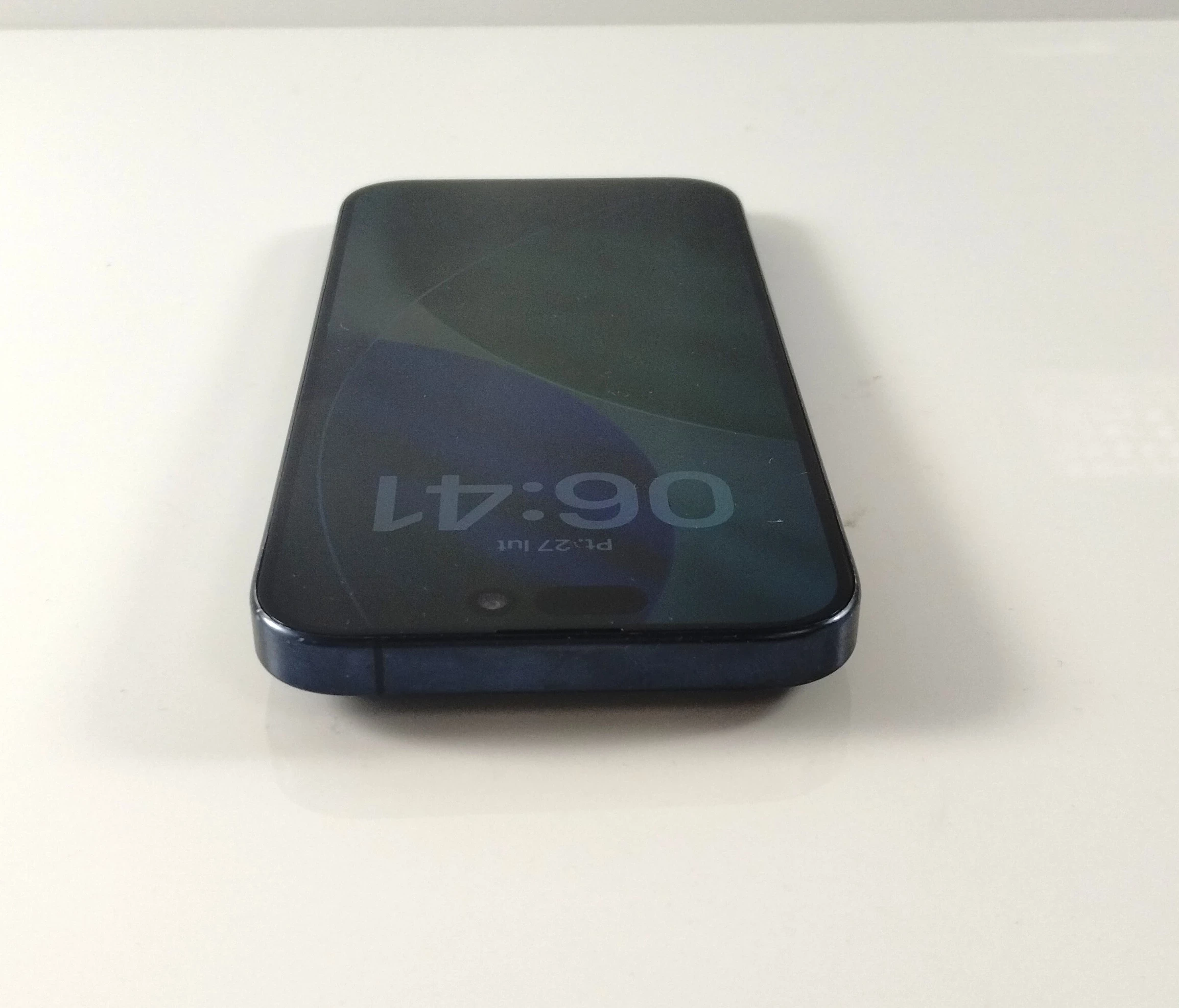 apple-iphone-15-pro-5g-128gb-bat-85-pamiec-ram-202865-214113