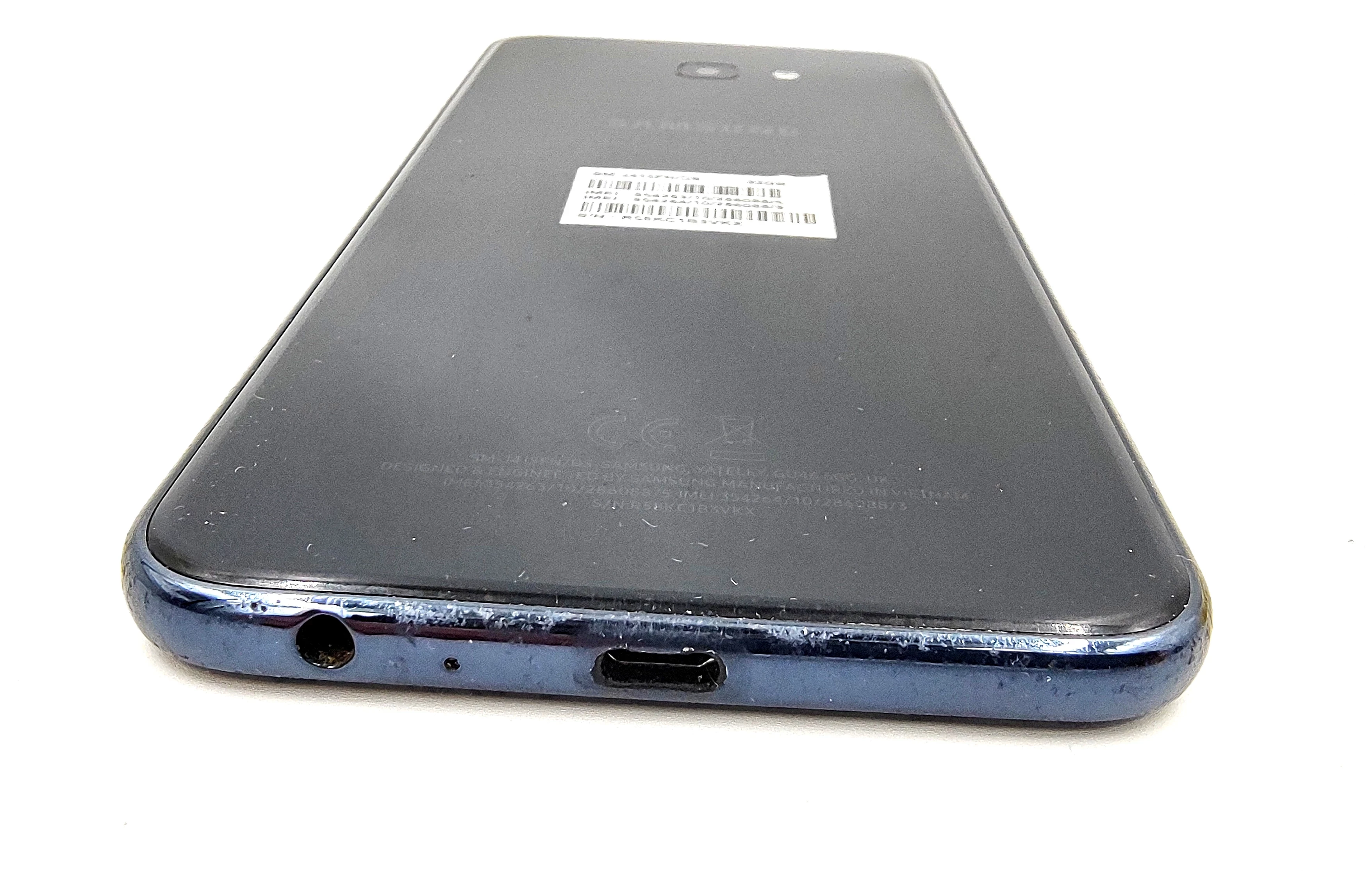 telefon-samsung-galaxy-j4-stan-11323-2