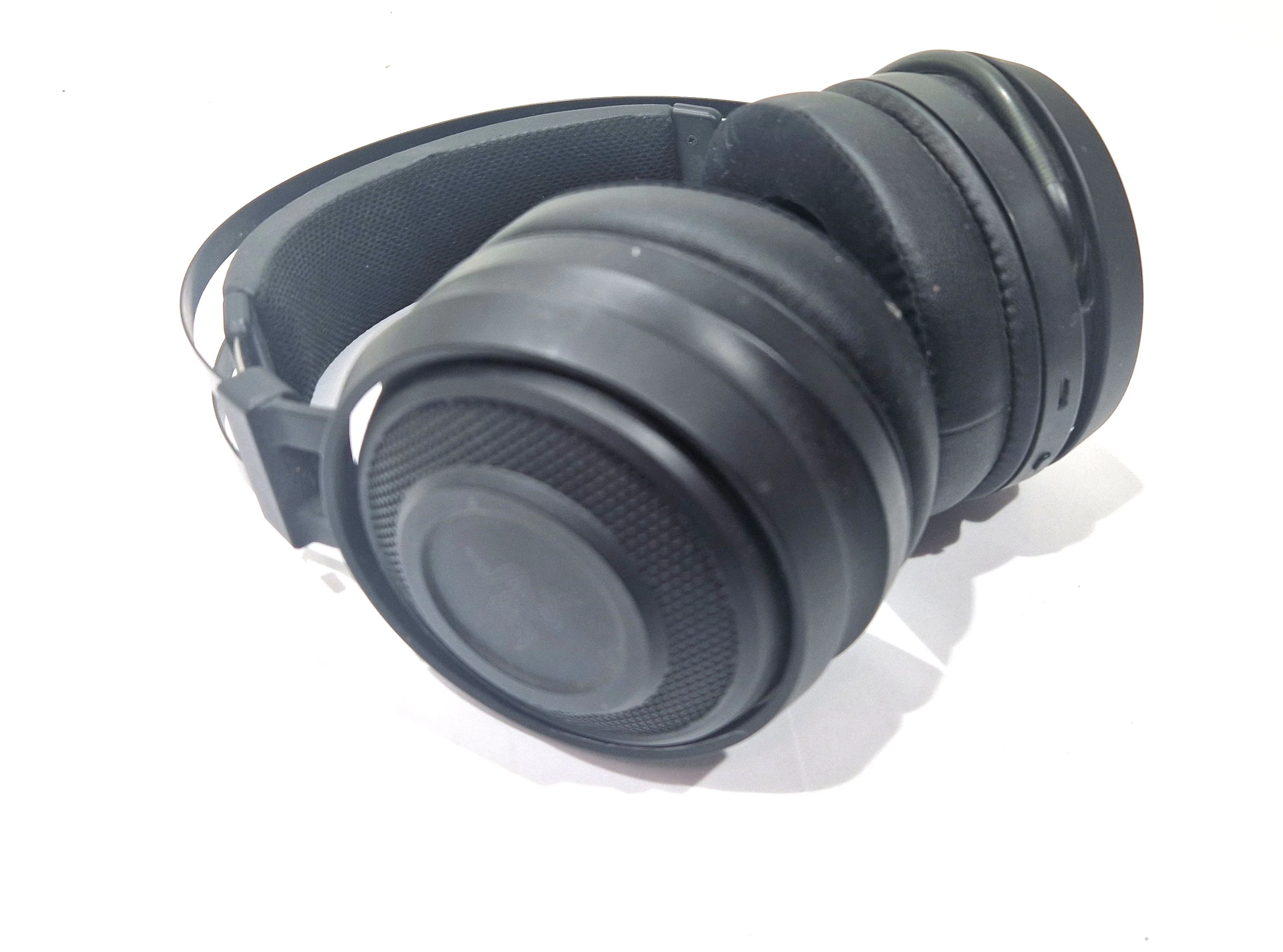 sluchawki-komputerowe-razer-nari-essential-stan-11323-2