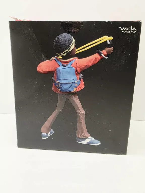 kolekcjonerska-figurka-weta-mini-epics-stranger-things-eleven-jedenastka-stan-11323-2
