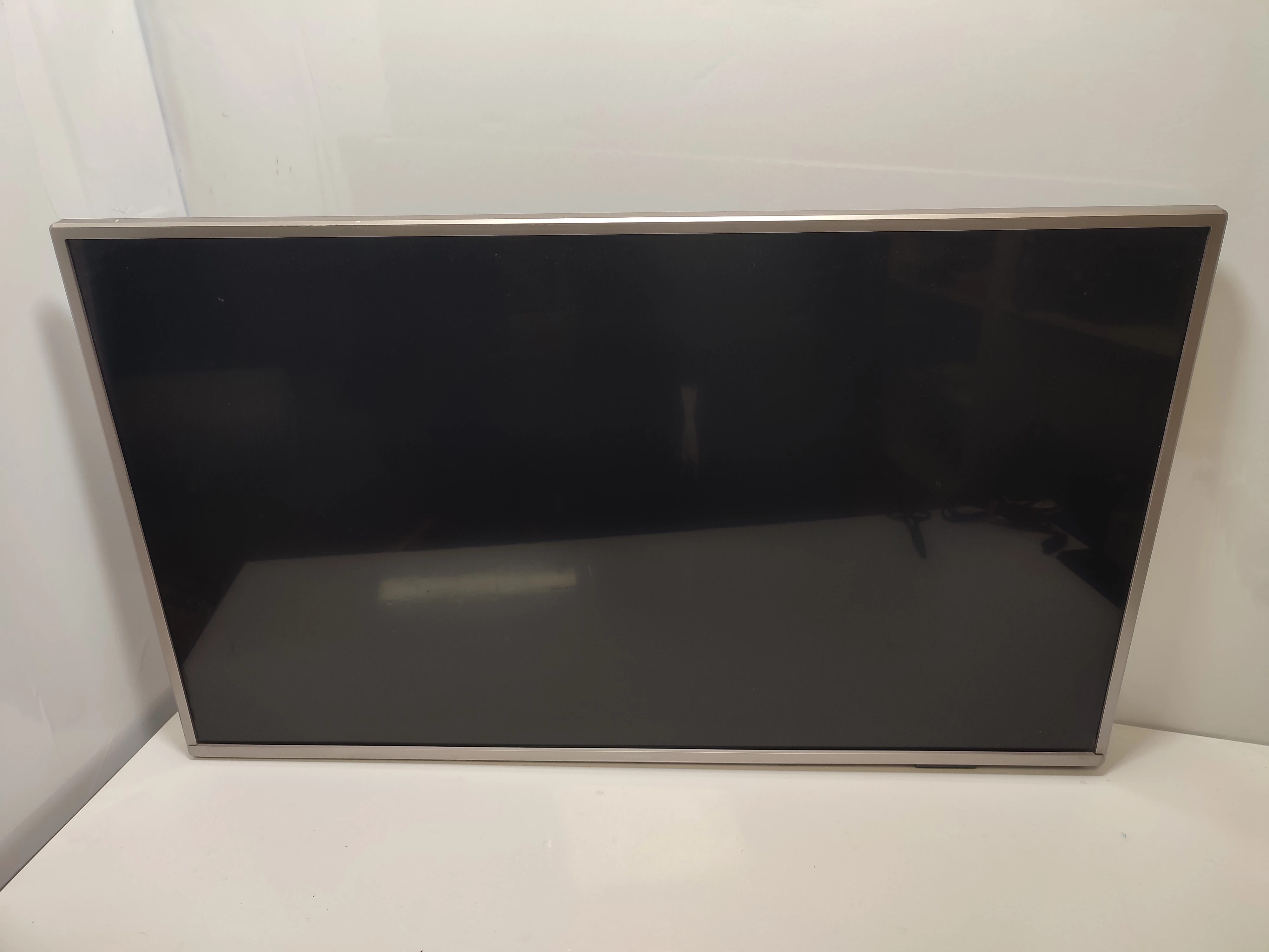 telewizor-philips-32pfs690612-opis-osiedle-kombatantow-7c-krakow