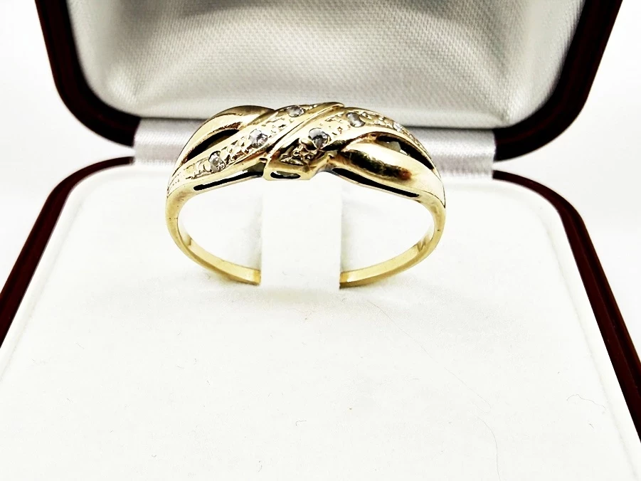 zloty-pierscionek-p585-z-cyrkoniami-rozmiar-20-waga-196-krzywoustego-324-wroclaw