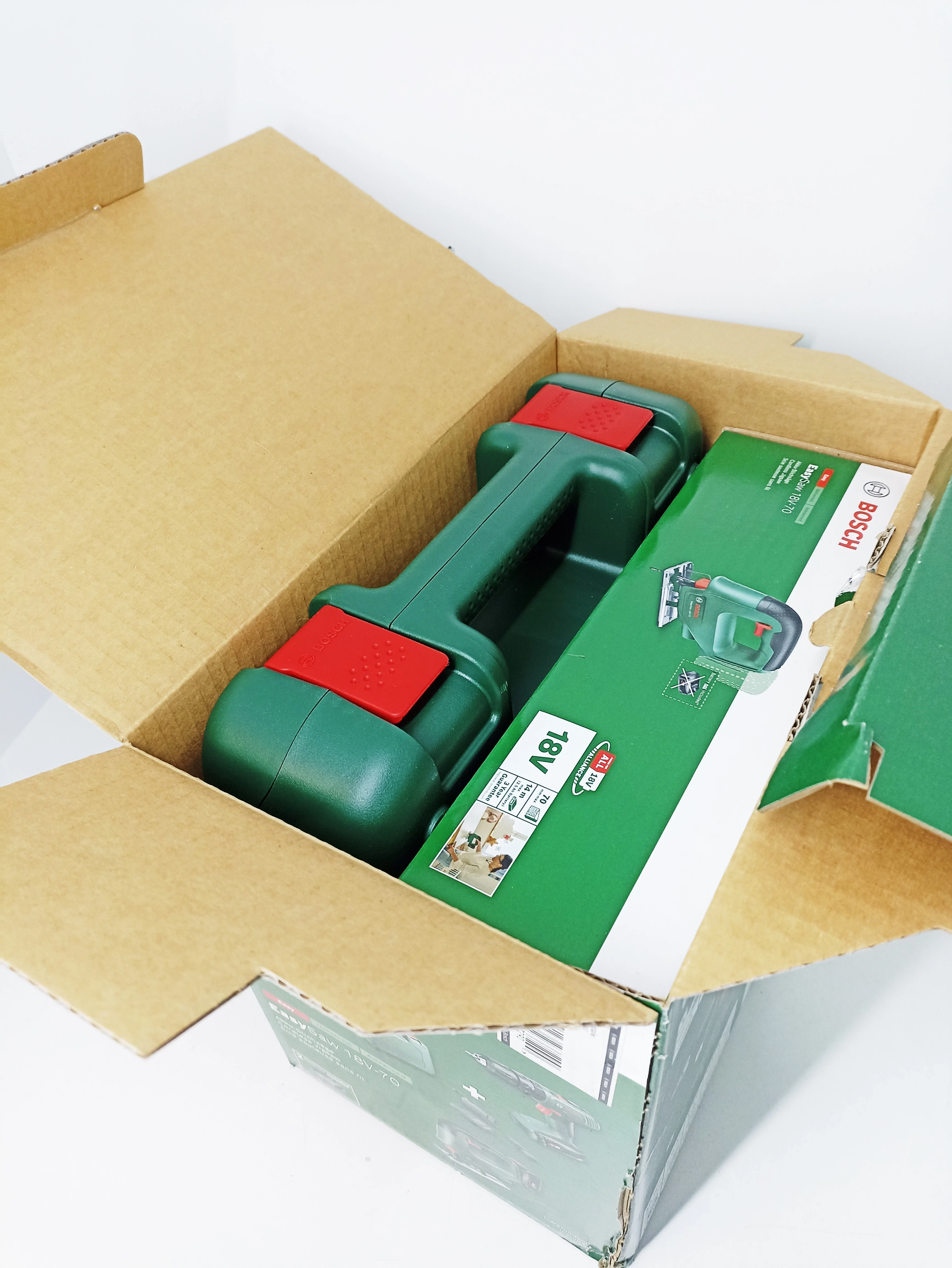 wkretarka-bosch-easyimpact-18v-40-wyrzynarka-easysaw-18v-70-zestaw-ean-gtin-4053423237290