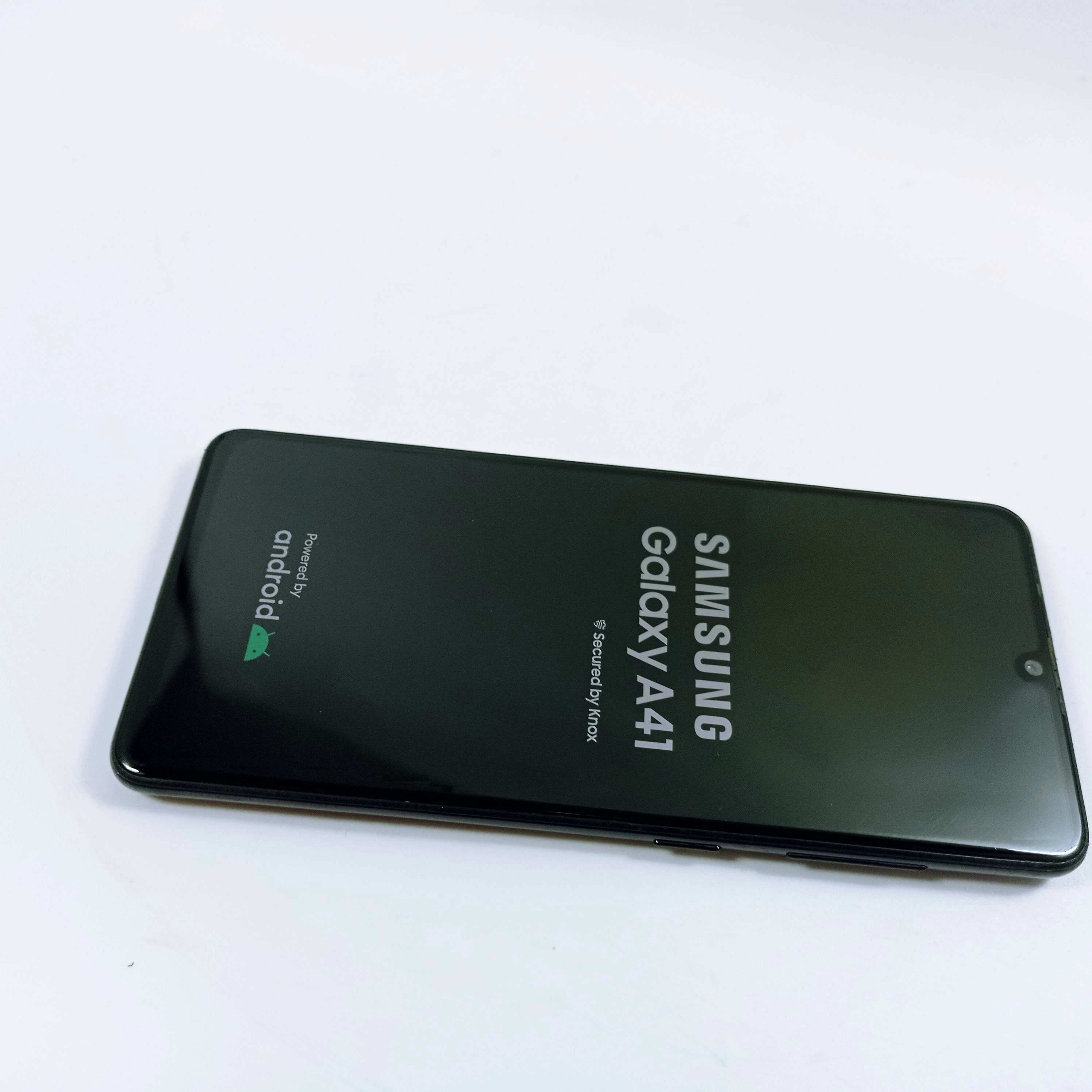 telefon-samsung-galaxy-a41-at-warto-stan-11323-2