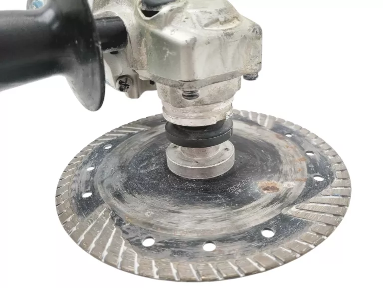 makita-szlifierka-katowa-125mm-1050w-ga5021-kod-producenta-ga5021