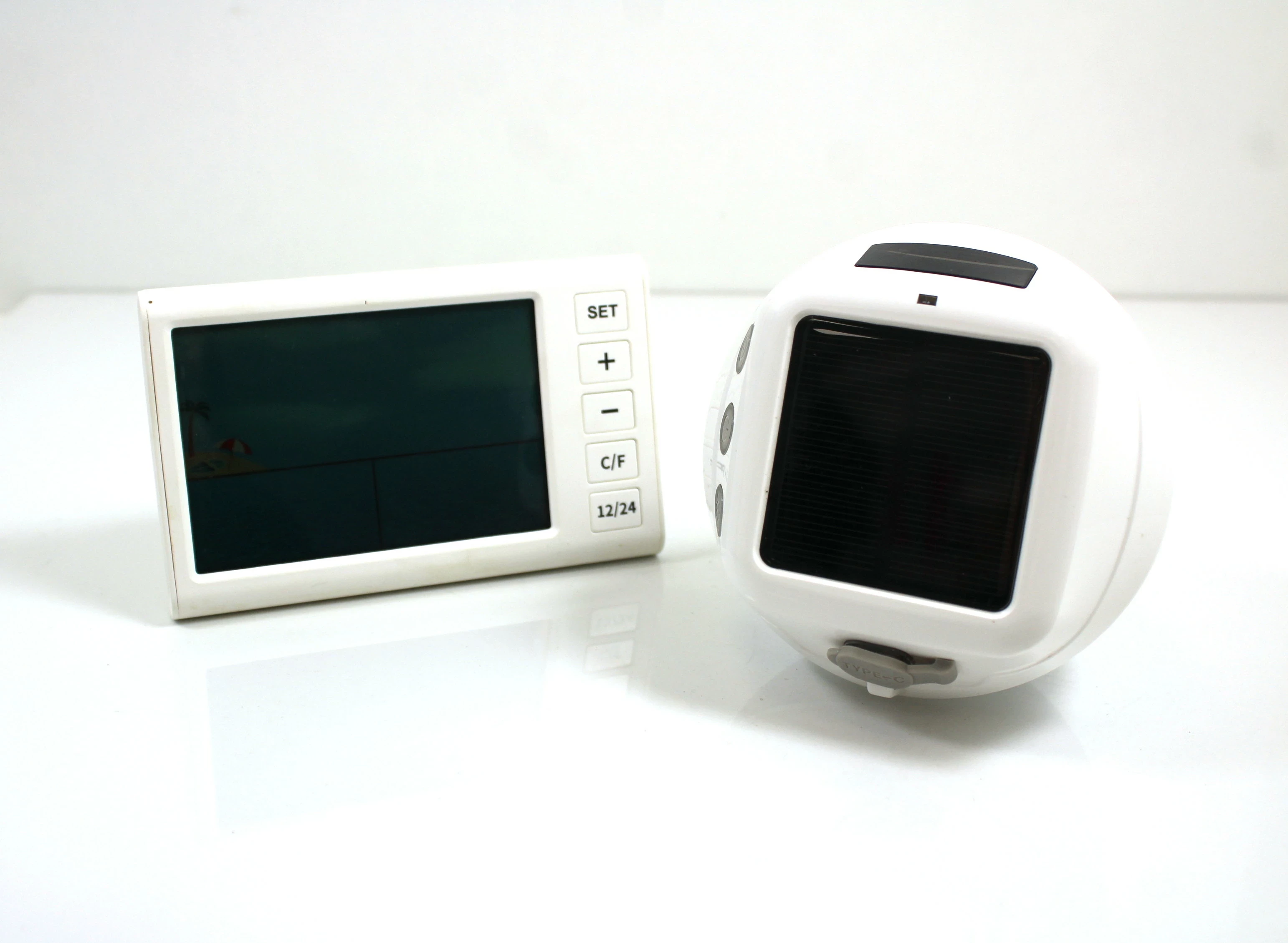 plywajacy-termometr-do-basenu-marszalkowska-60-warszawa