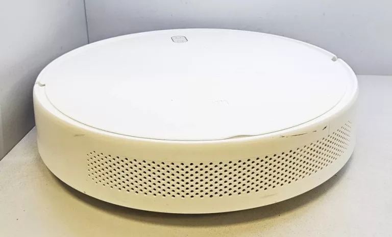 robot-sprzatajacy-xiaomi-mi-robot-vacuum-mop-essential-mjstg1-stan-11323-2