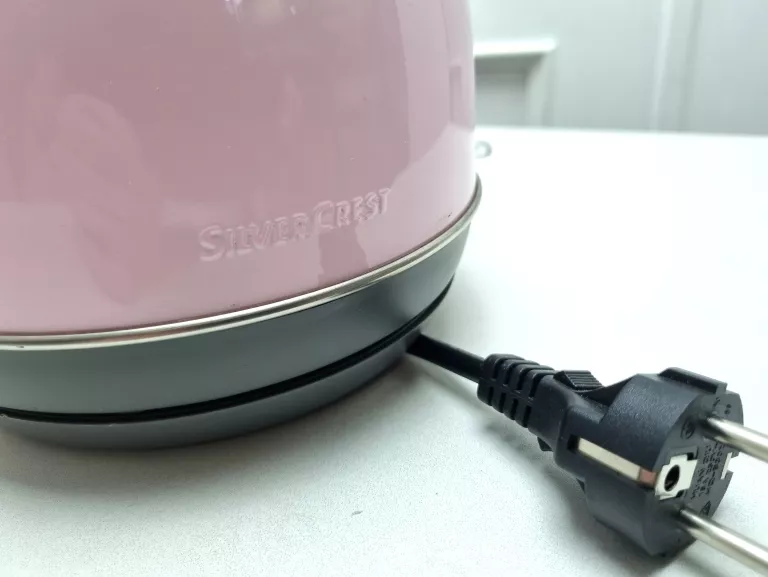 czajnik-rozowy-silver-crest-swkc-3000-e3-material-205049-1