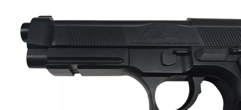 wiatrowka-beretta-elite-2-45mm-kabura-na-udo-tarcze-pudelko-kod-producenta-58090