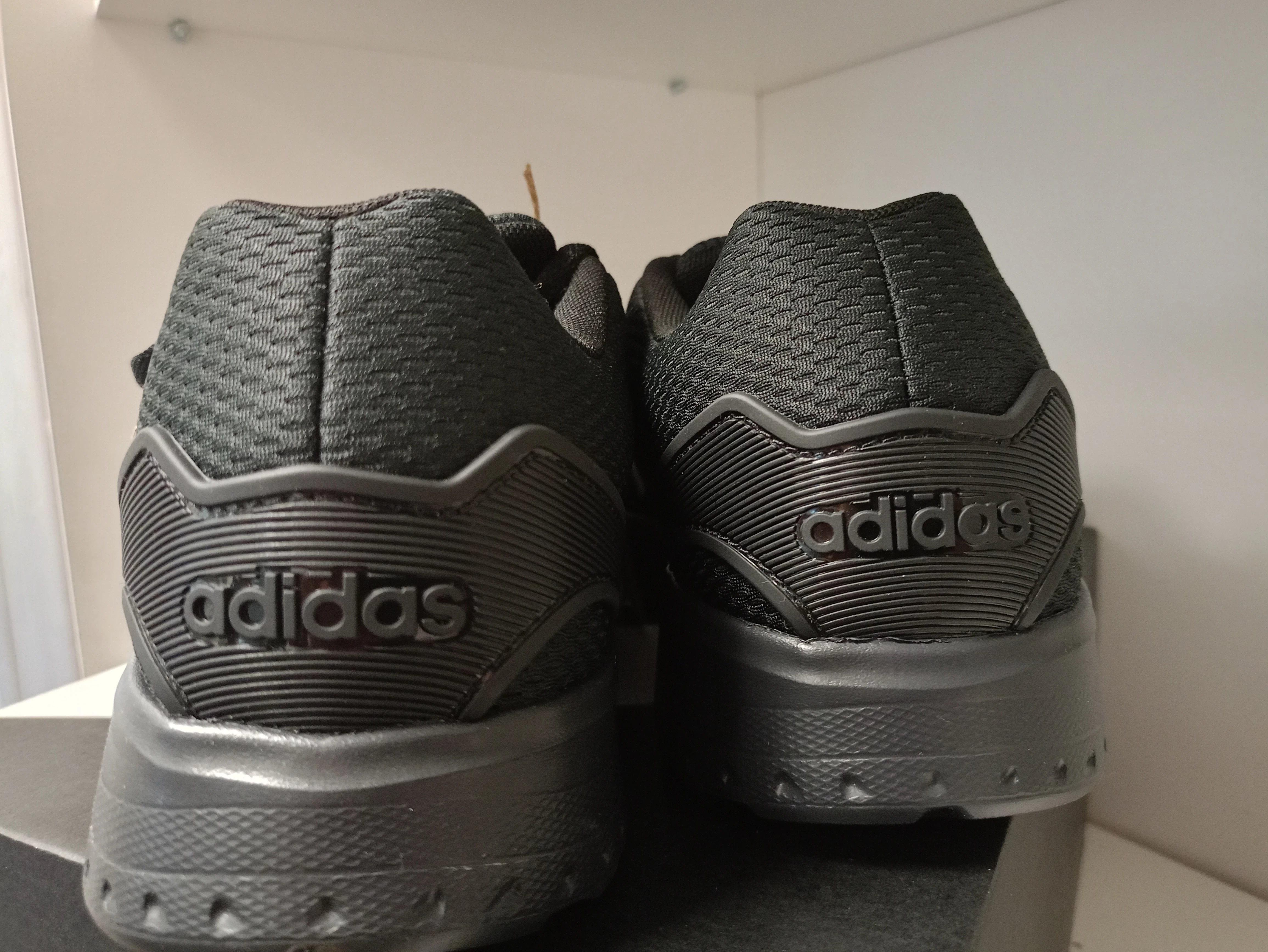 buty-do-biegania-meskie-adidas-c-nebzed-basic-kj4330-rozm-44-23-dlugosc-wkladki-268