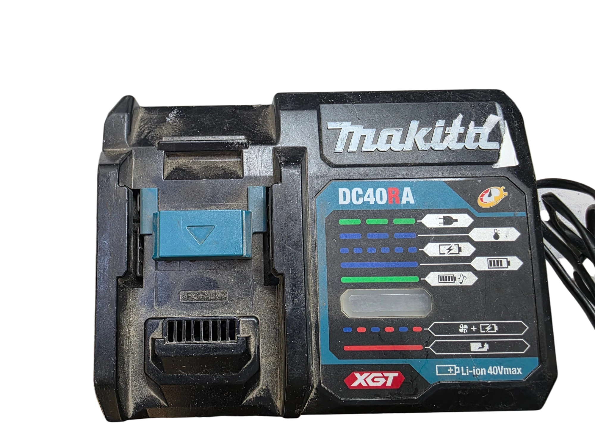 ladowarka-makita-dc40ra-stan-11323-2