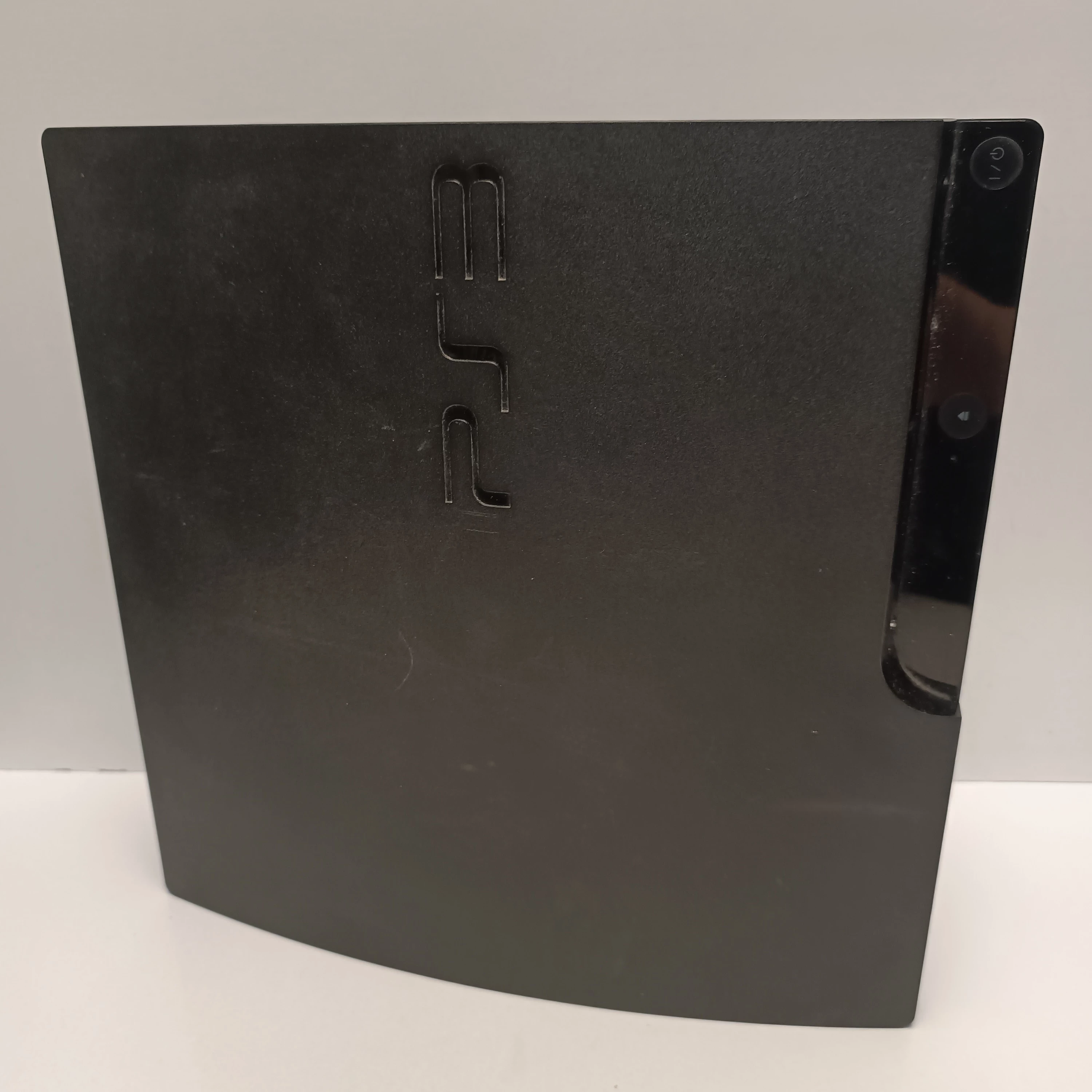 konsola-sony-playstation-3-cech-3004a-kod-producenta-cech-3004a