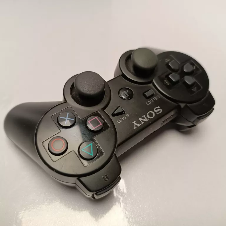 konsola-sony-playstation-3-cech-3004a-dysk-wbudowana-pamiec-5179-20