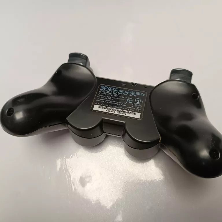 konsola-sony-playstation-3-cech-3004a-liczba-kontrolerow-w-zestawie-205994-225554