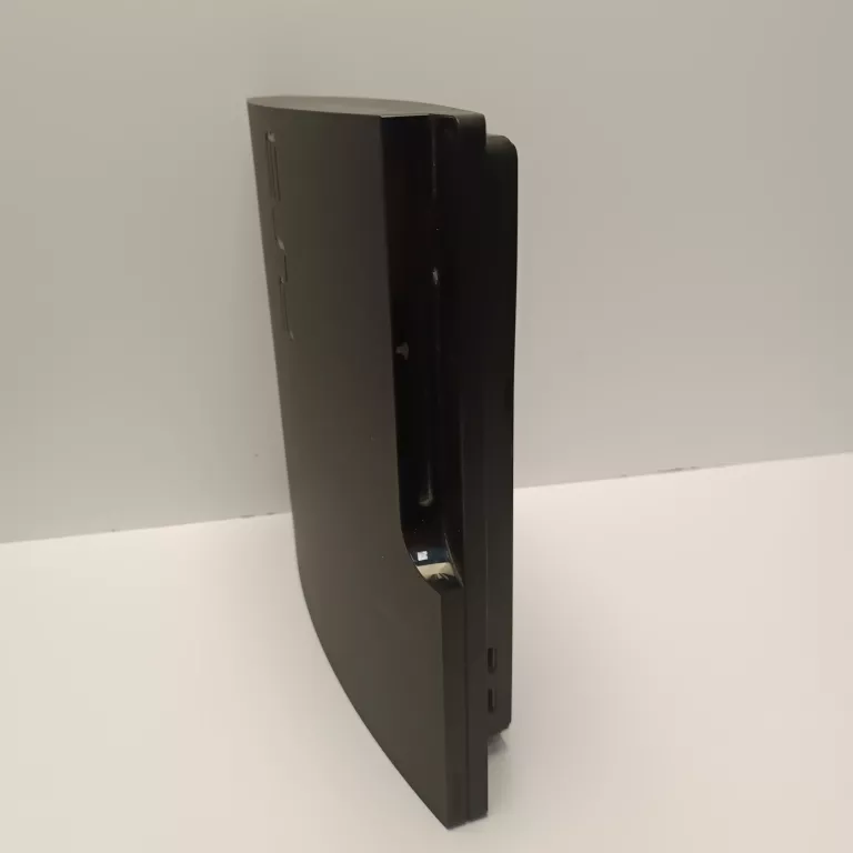 konsola-sony-playstation-3-cech-3004a-rodzaje-odtwarzanych-nosnikow-205982-1