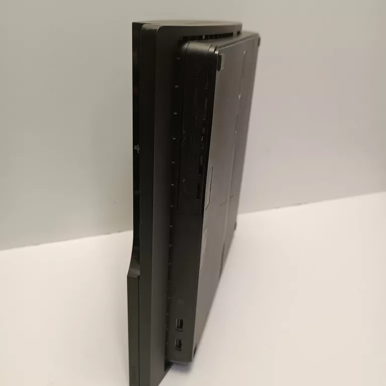 konsola-sony-playstation-3-cech-3004a-waga-produktu-300