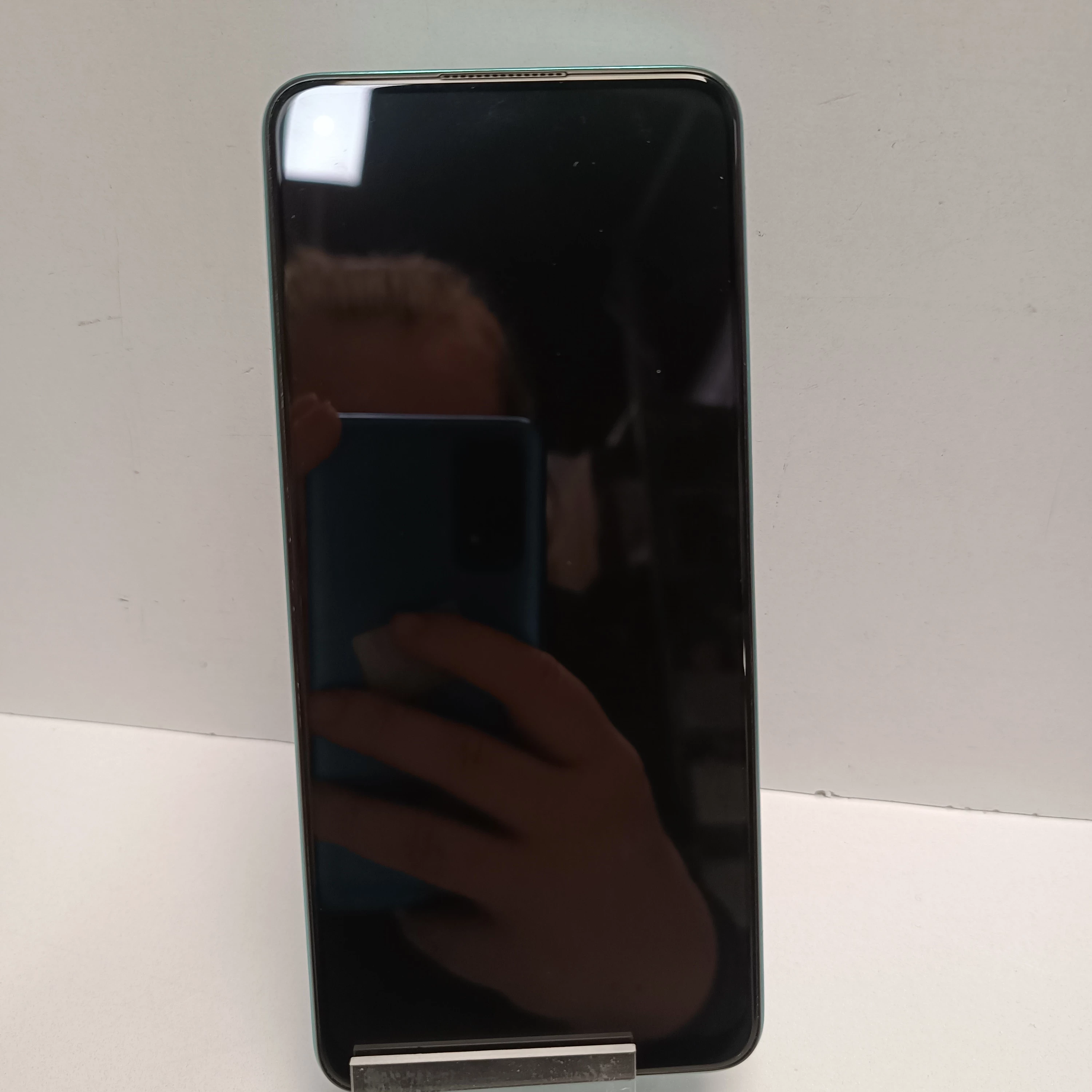 telefon-oppo-a78-8128gb-system-operacyjny-4388-1