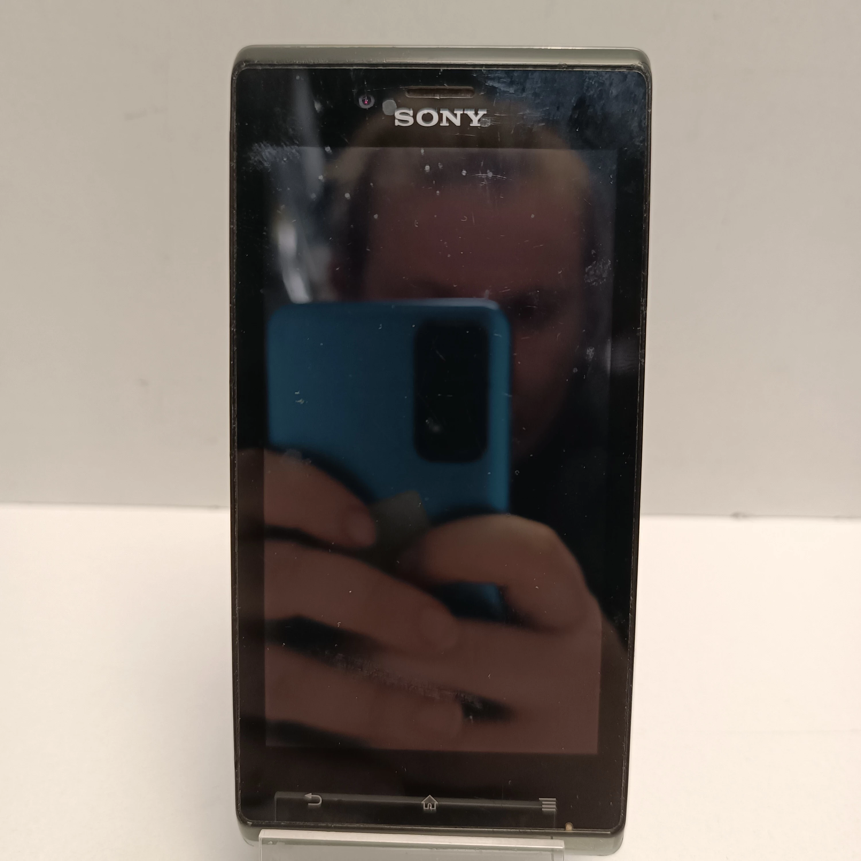 telefon-sony-xperia-j-pm-0160-bv-kod-producenta-st26i