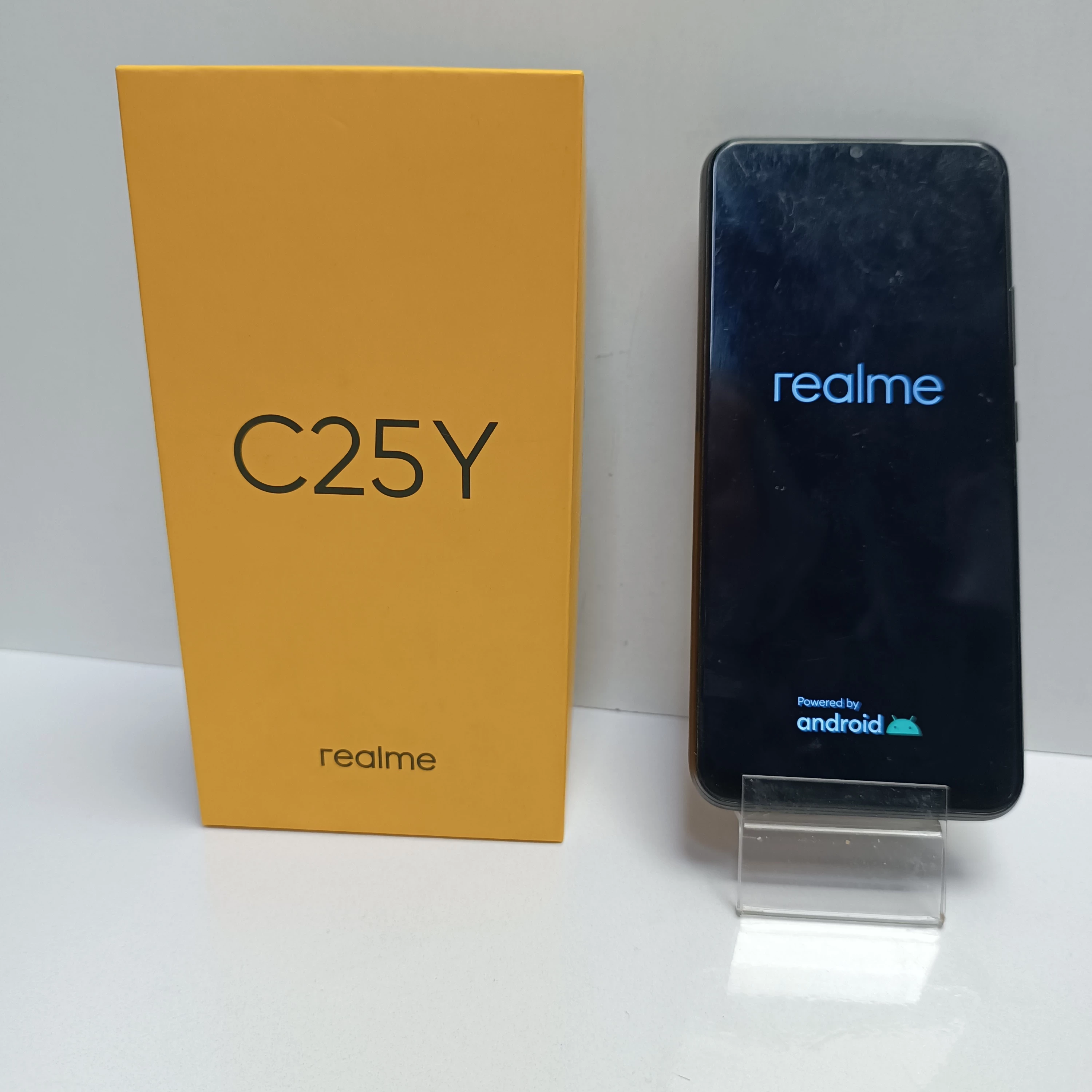 telefon-realme-c25y-464gb-opis-osiedle-teatralne-3u15-krakow