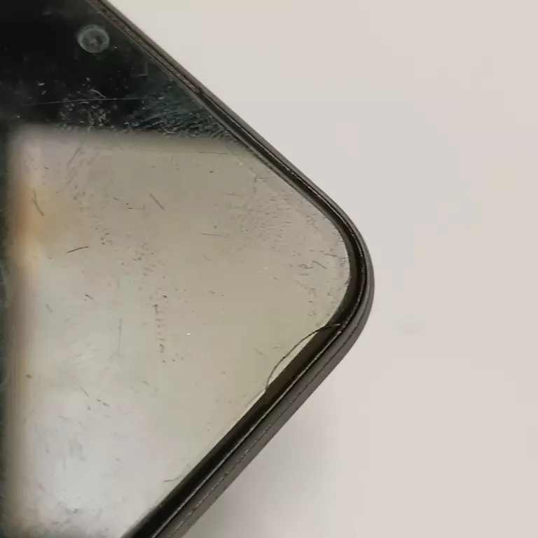 telefon-realme-c25y-464gb-opis-pamiec-ram-202865-214121