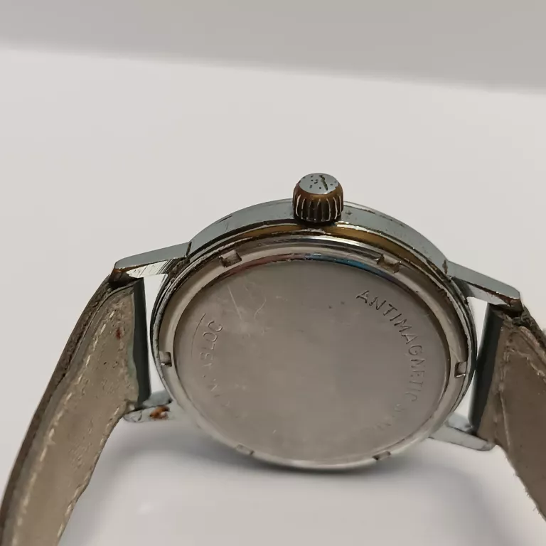 zegarek-oriosa-swiss-17-kamieni-ksztalt-koperty-129223-2