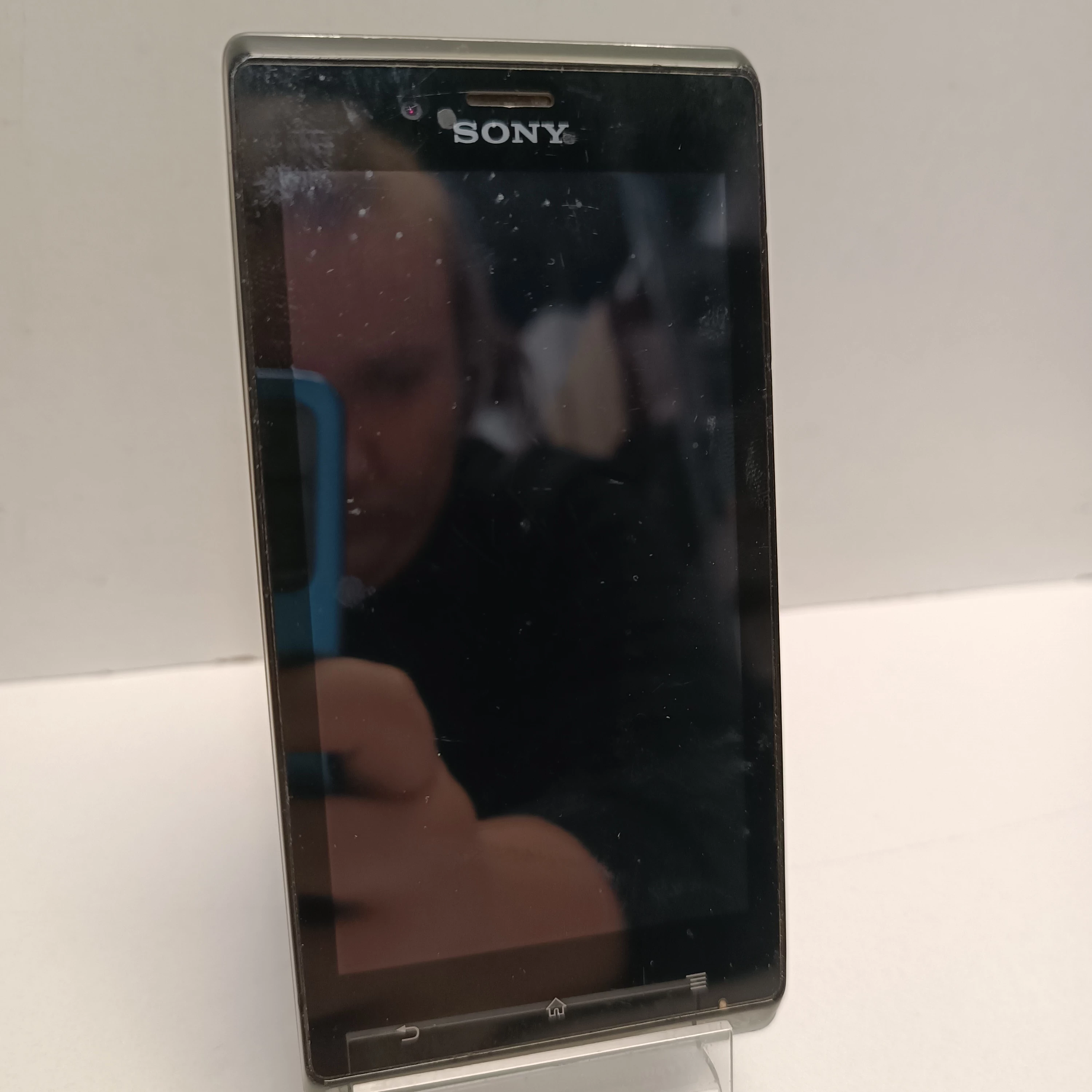 telefon-sony-xperia-j-pm-0160-bv-stan-11323-2