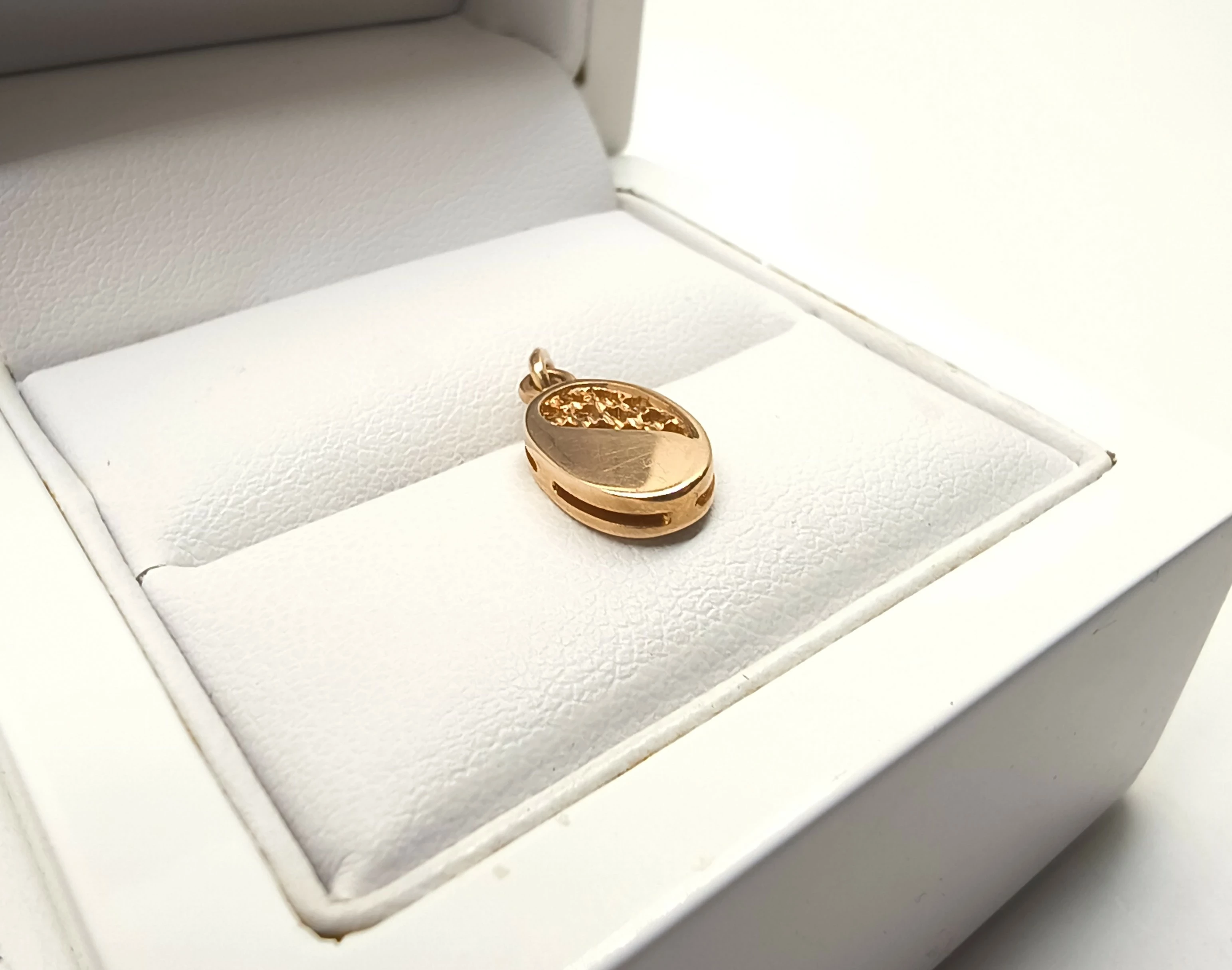 ciekawa-zlota-zawieszka-14k-111gr-rodzaj-2205-2