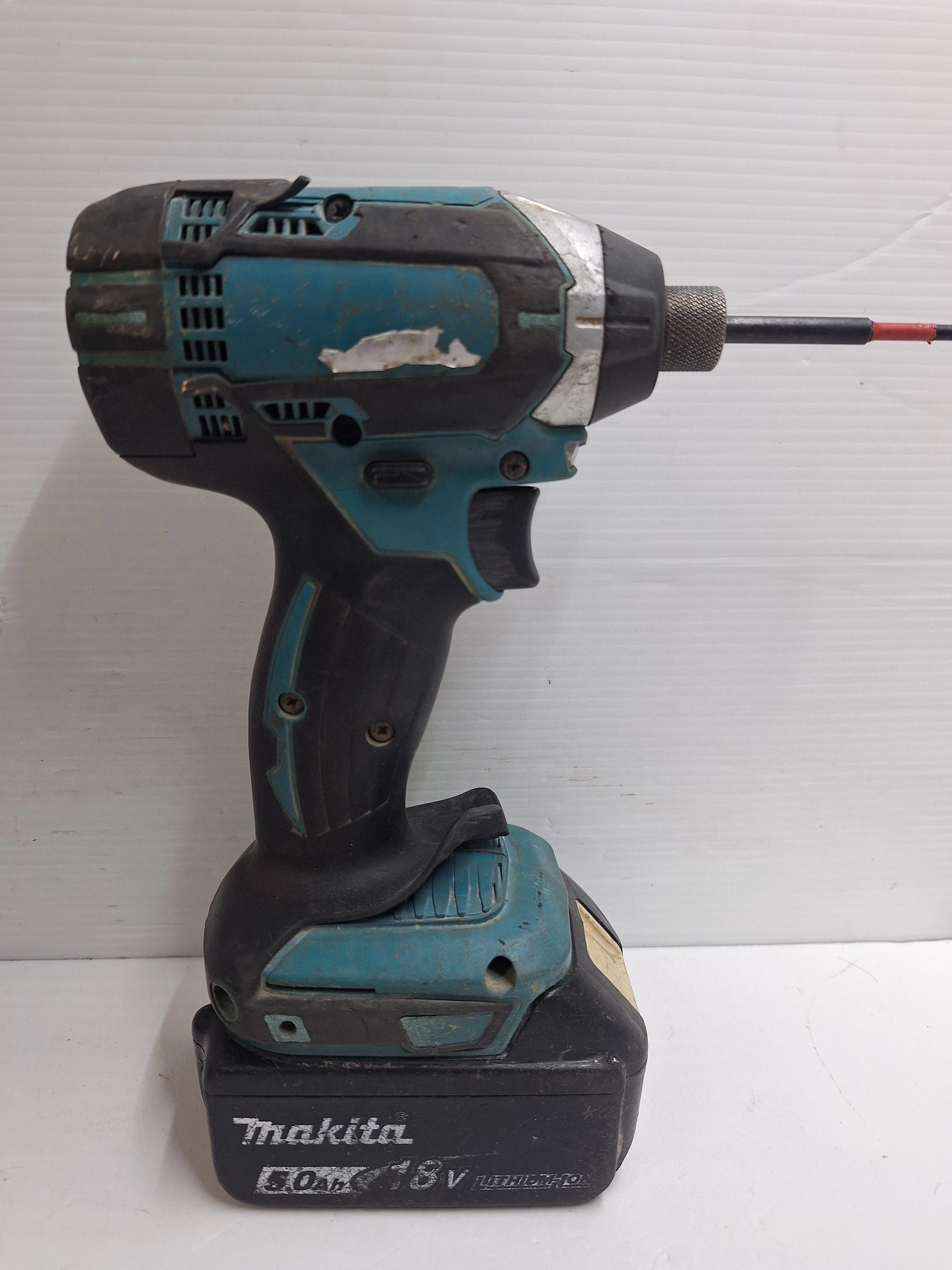 wkretarka-makita-dtd152zakulad-maksymalna-srednica-srub-204653-1120010